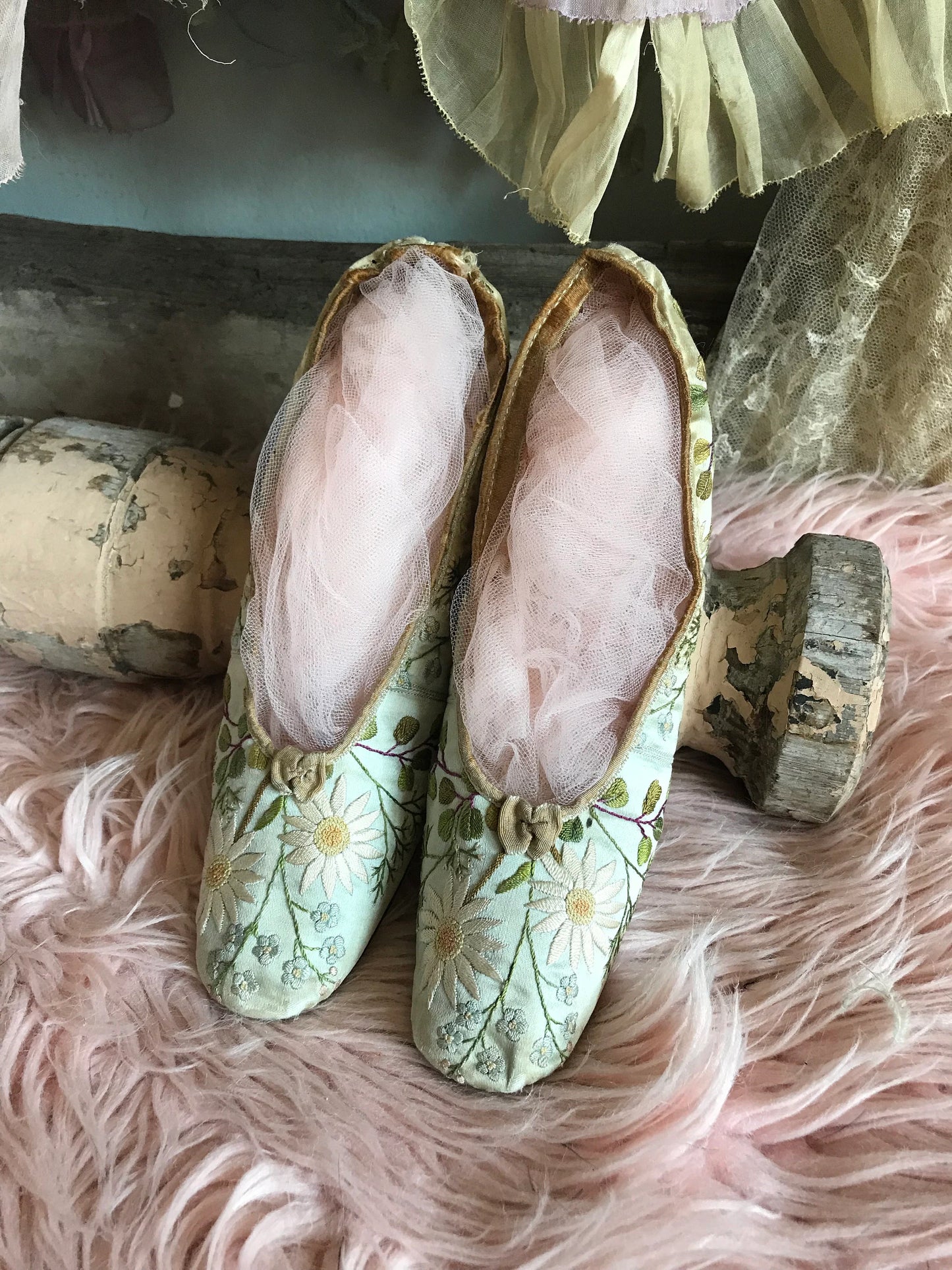 Antique Shoes Mint Green Silk