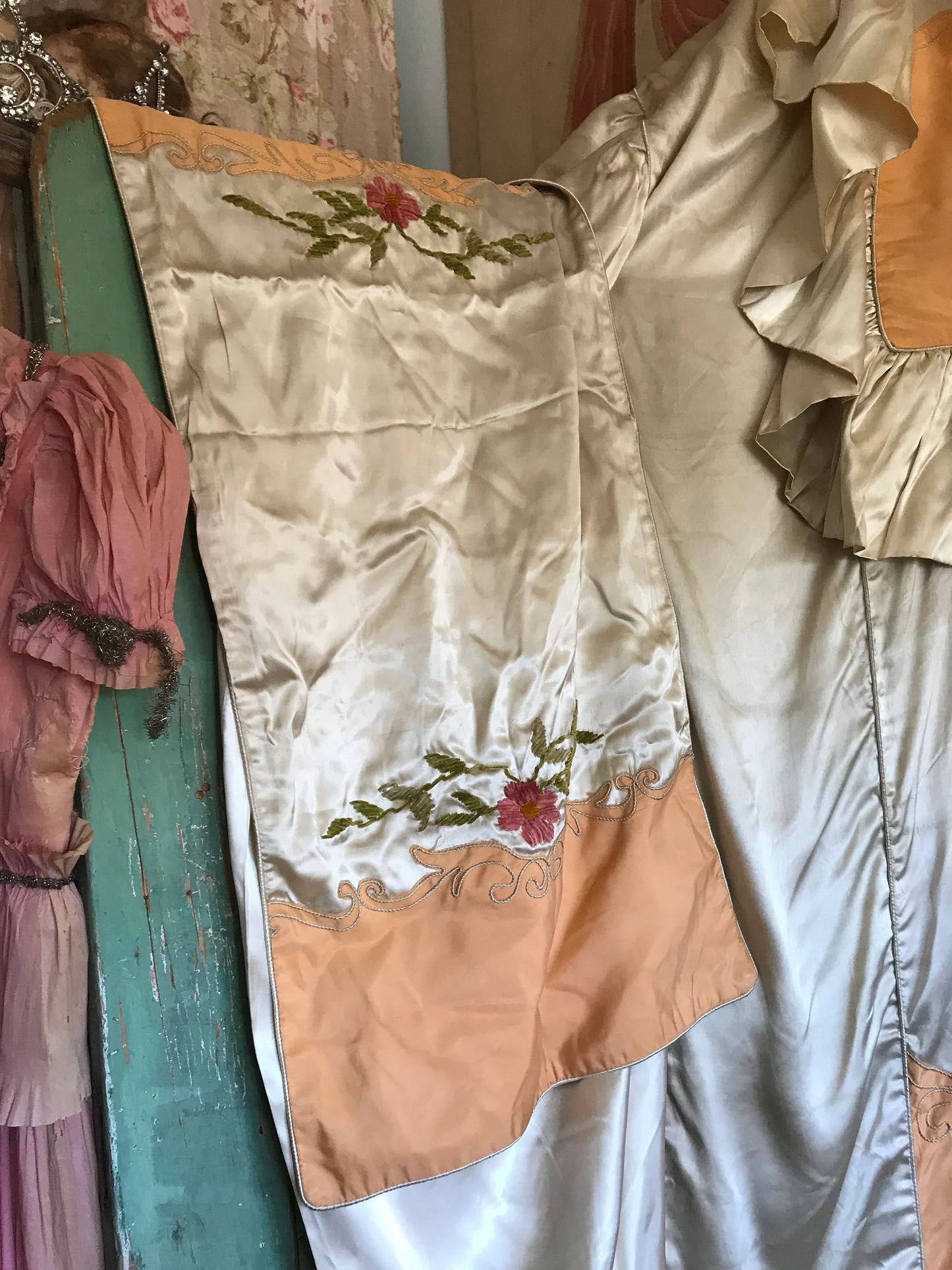 Vintage 1930s 7pc Satin Boudoir Bedspread Set