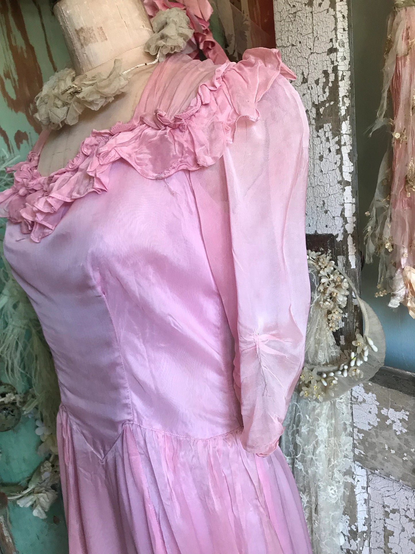 Vintage Pink Ruffled Prom Dress