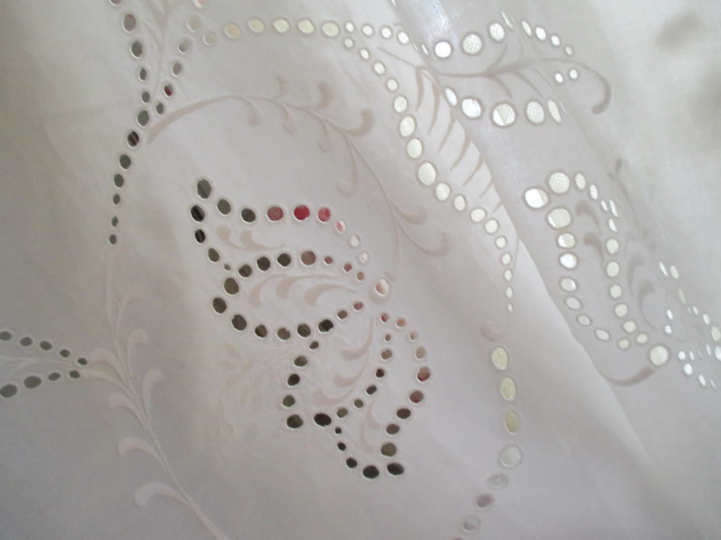 Antique Tablecloth White Linen Embroidered Eyelet Lace