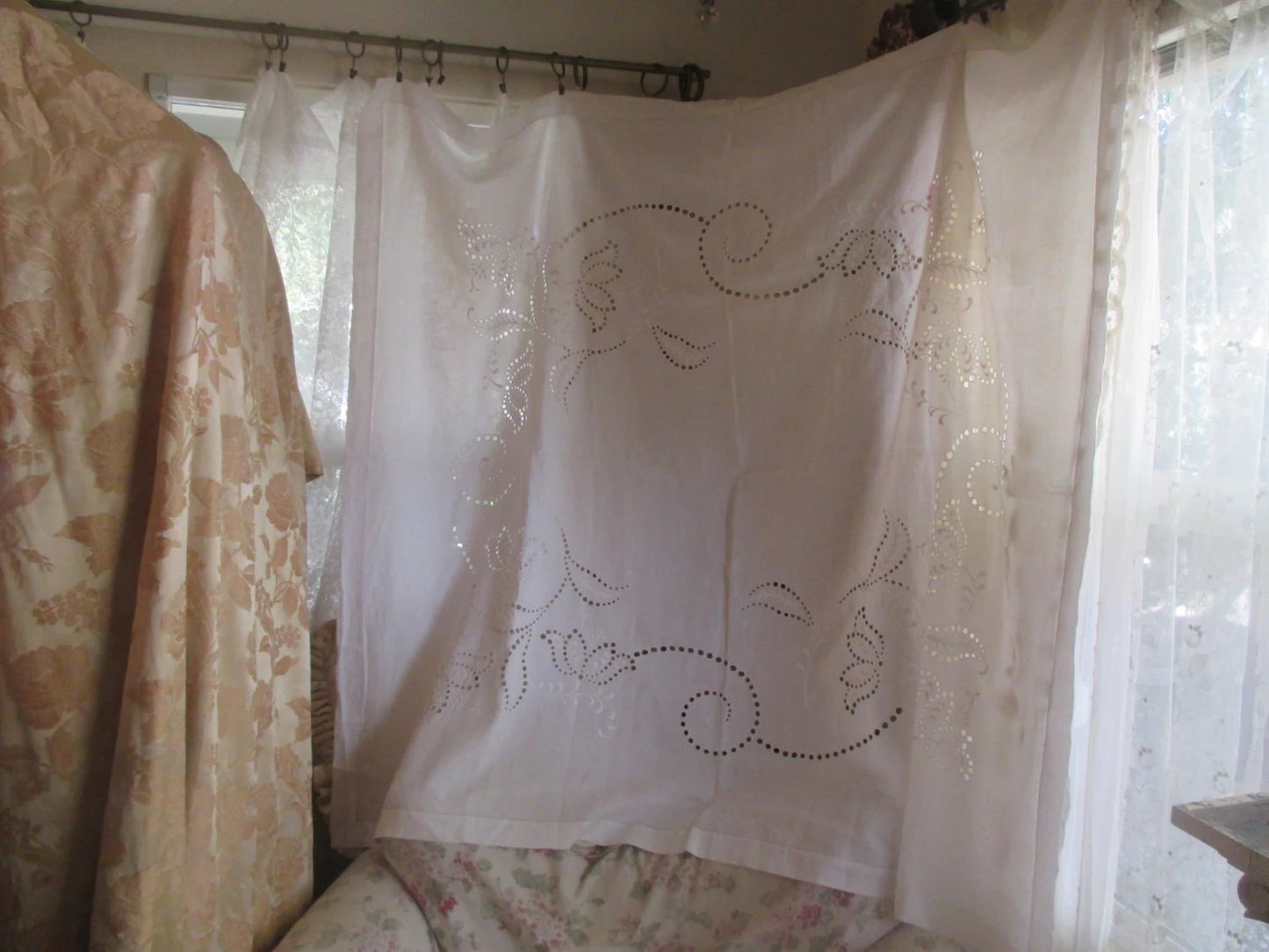 Antique Tablecloth White Linen Embroidered Eyelet Lace