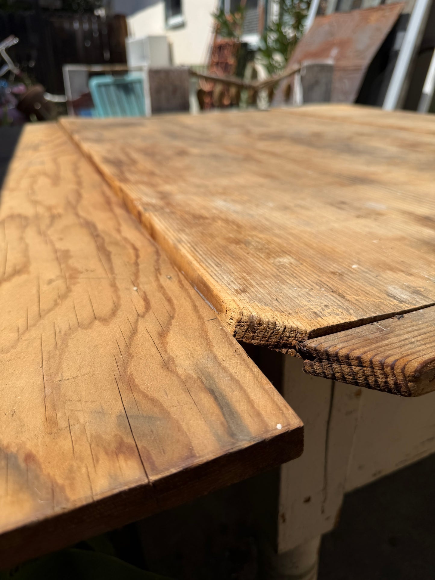Antique Chippy Shabby Chic Expandable Table
