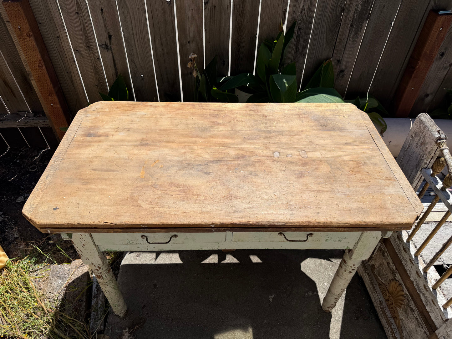 Antique Chippy Shabby Chic Expandable Table