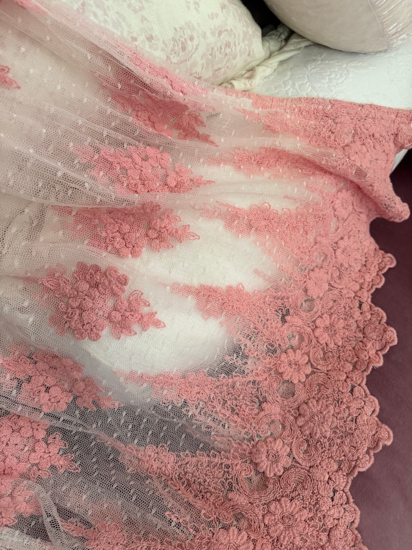 Pair Bella Notte Pink Olive Lace Pillowcases