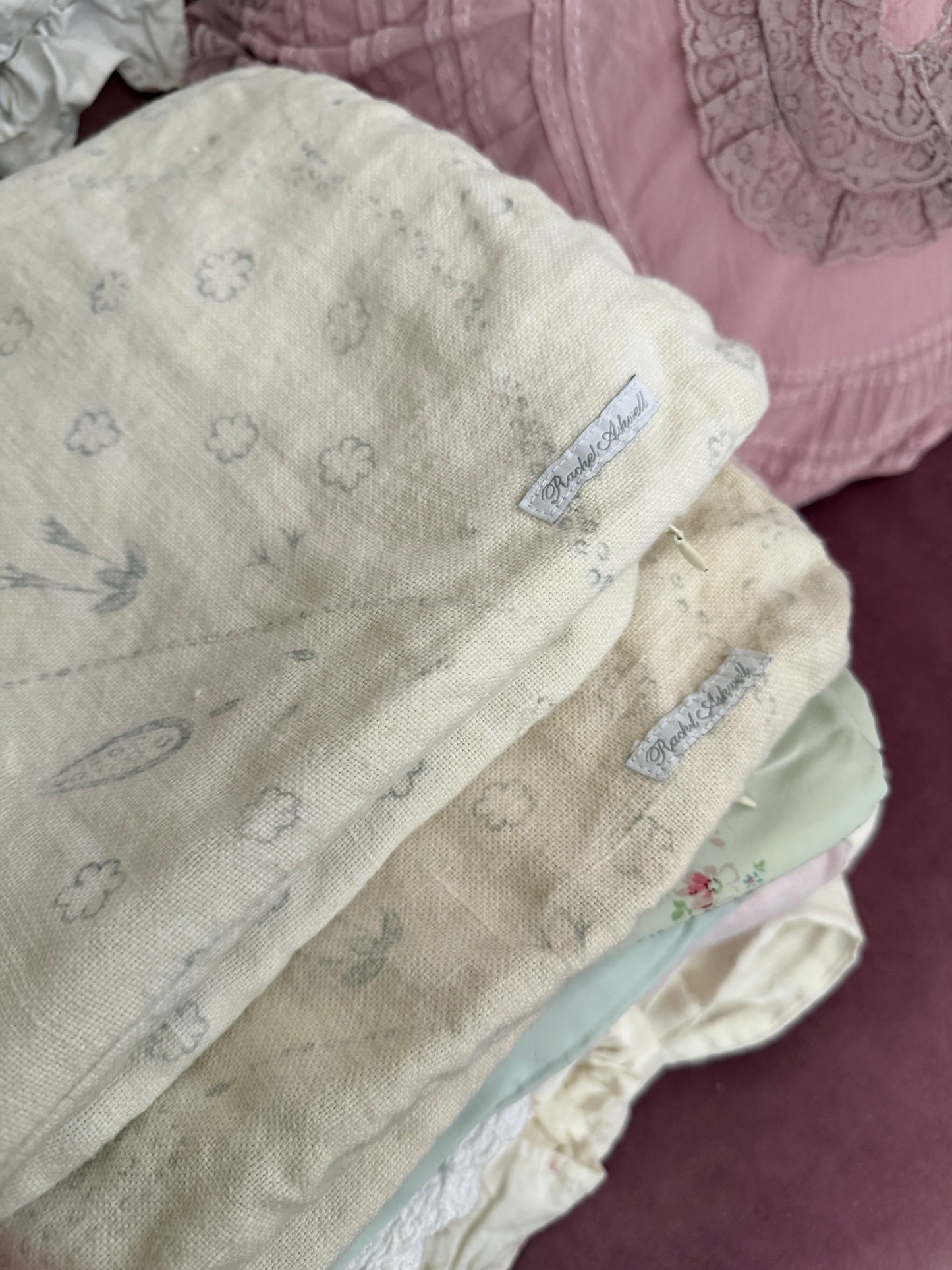 Pair RASSC Rachel Ashwell Snow Paisley Linen Pillow