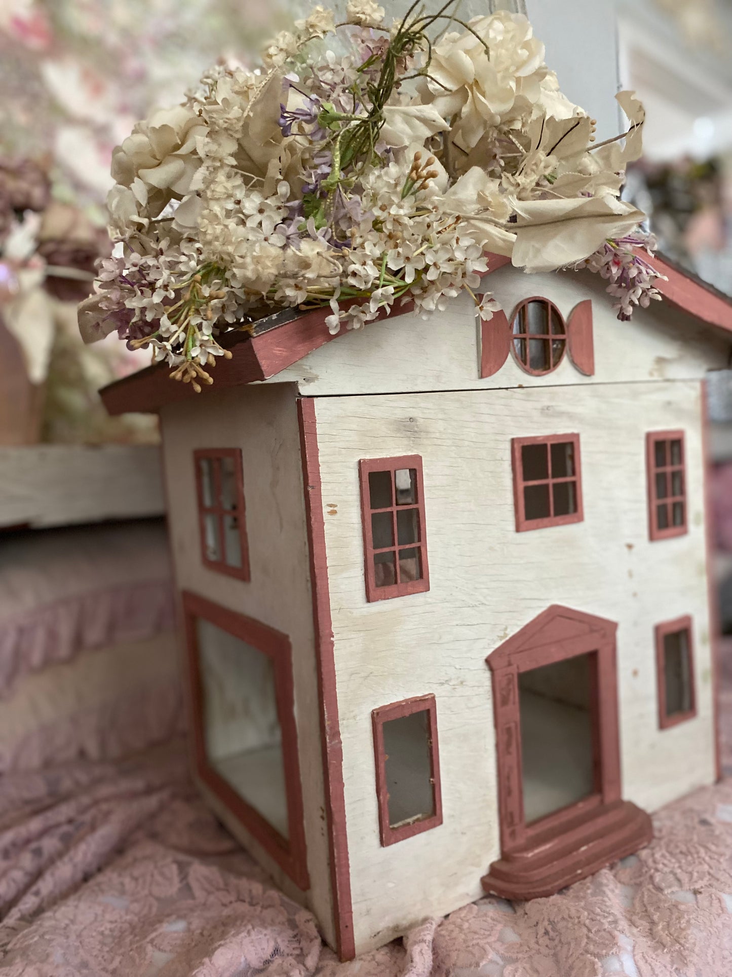 Vintage Rose Cottage Doll House