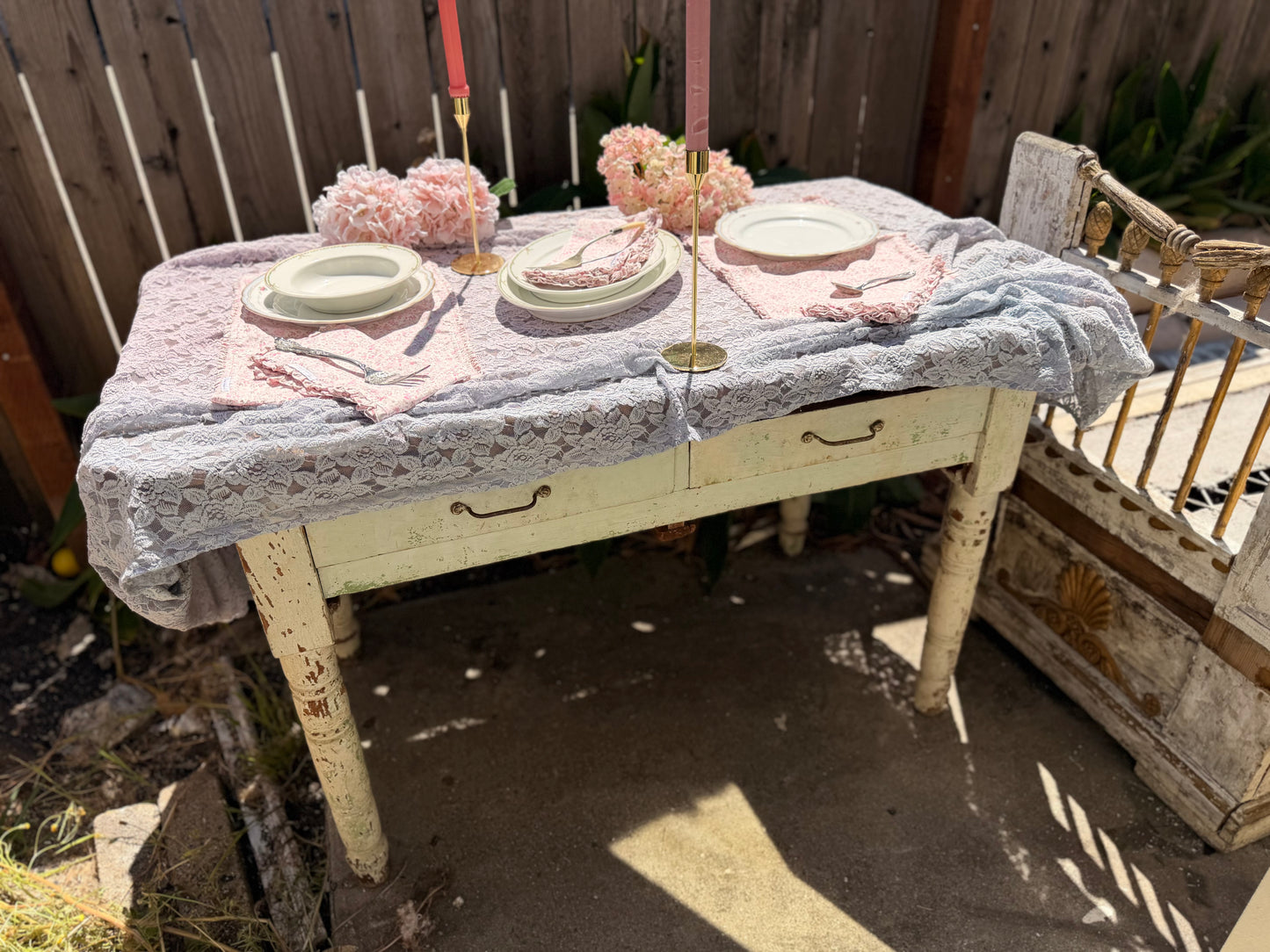 Antique Chippy Shabby Chic Expandable Table