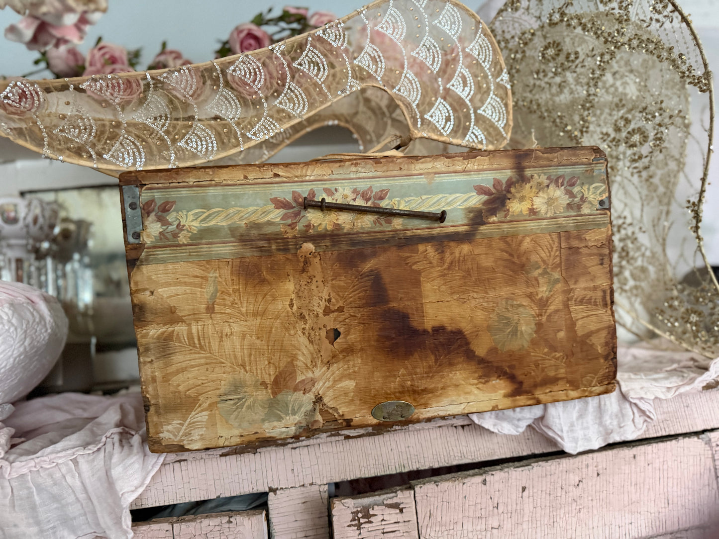 RARE RASSC Rachel Ashwell Shabby Chic Antique Wood Wallpaper Crate Chest Box