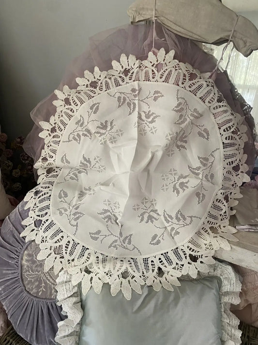 Antique Lace Tablecloth White Round Shabby Chic