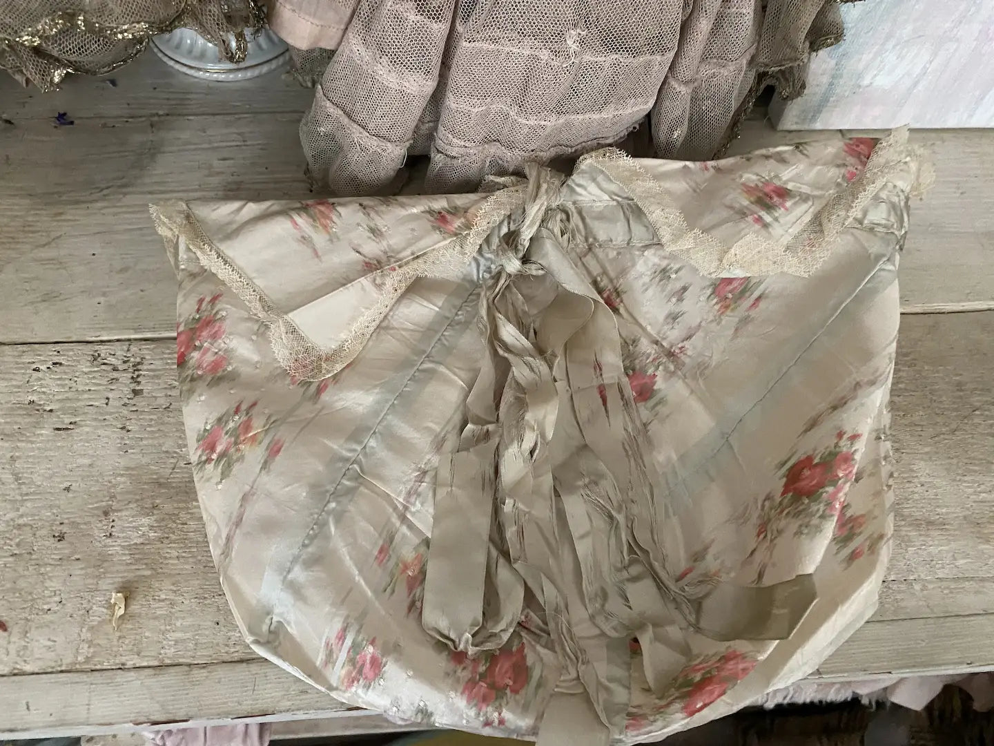 Antique Pink Rose Silk Stripe Lingerie Bag Keeper