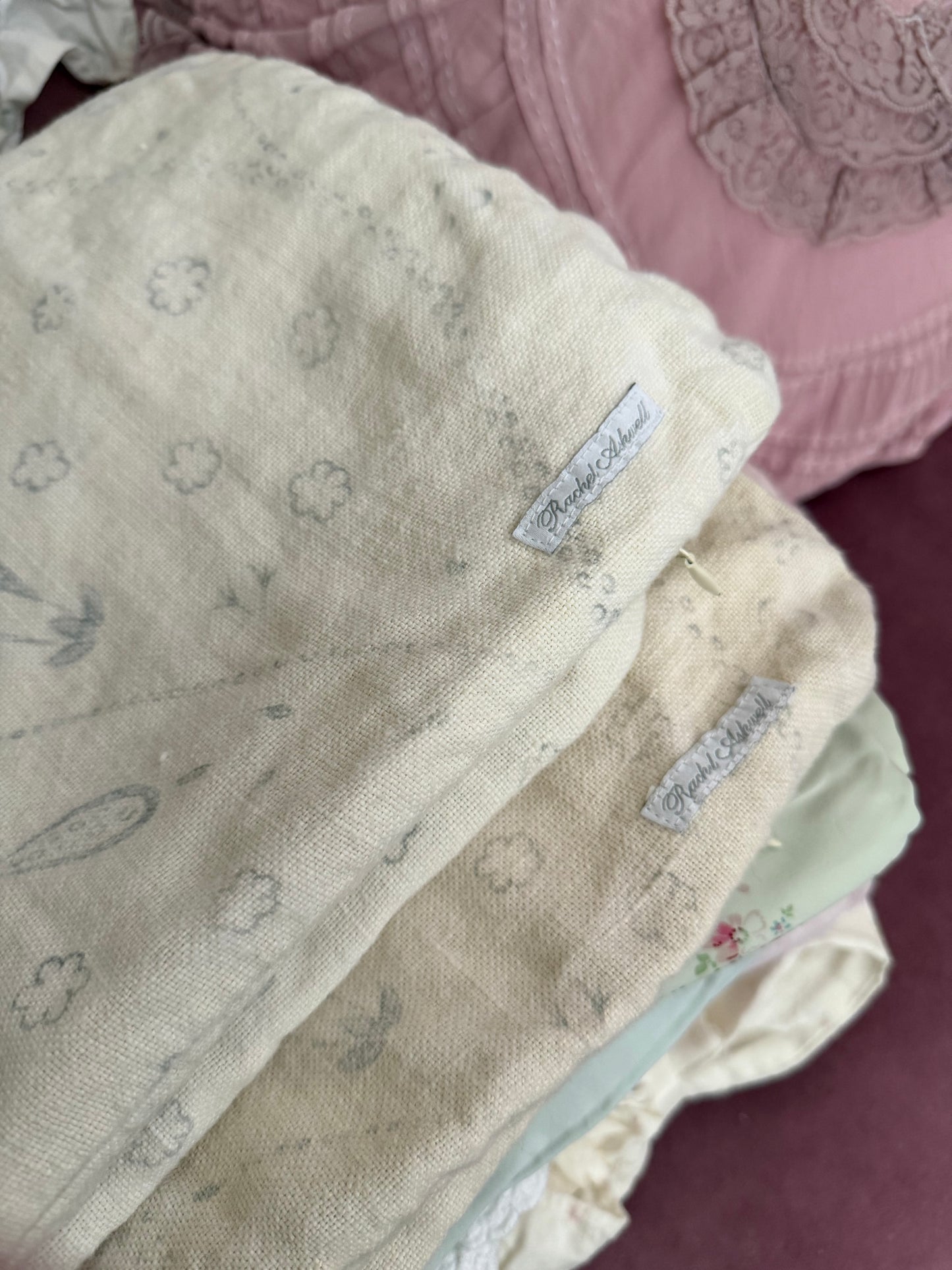 Pair RASSC Rachel Ashwell Snow Paisley Linen Pillow