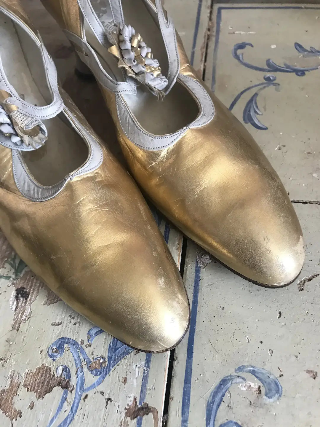 Antique c1920 Gold Paris Label Shoes