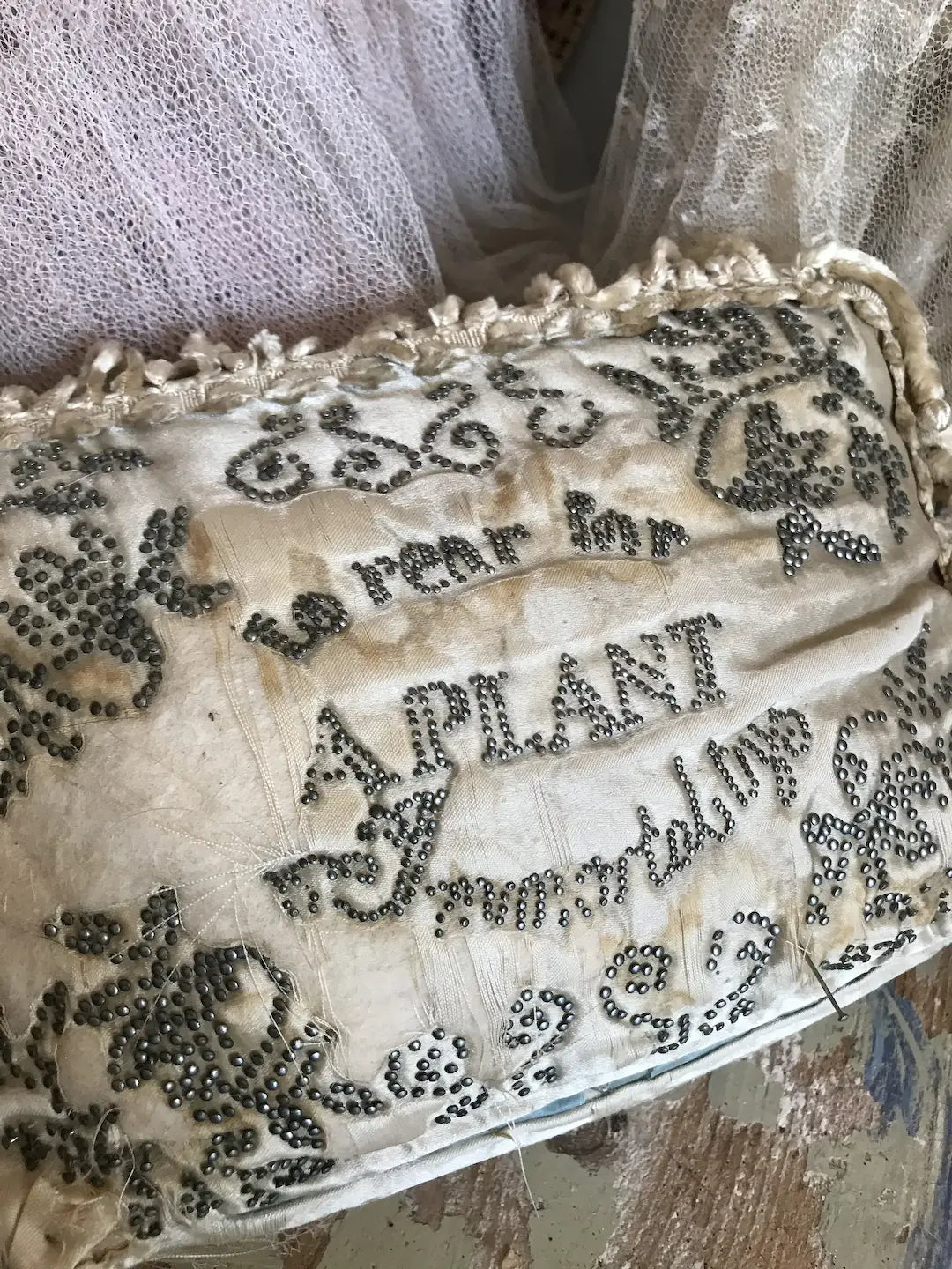 Antique Birth Welcoming Cushion Box Silk