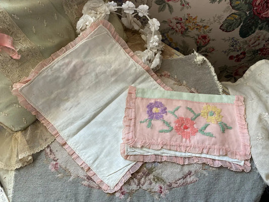 Pair Vintage Pink Ruffled Hankie Holders