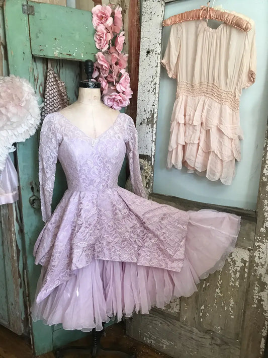 Vintage Lilac Pink Lace Prom Dress