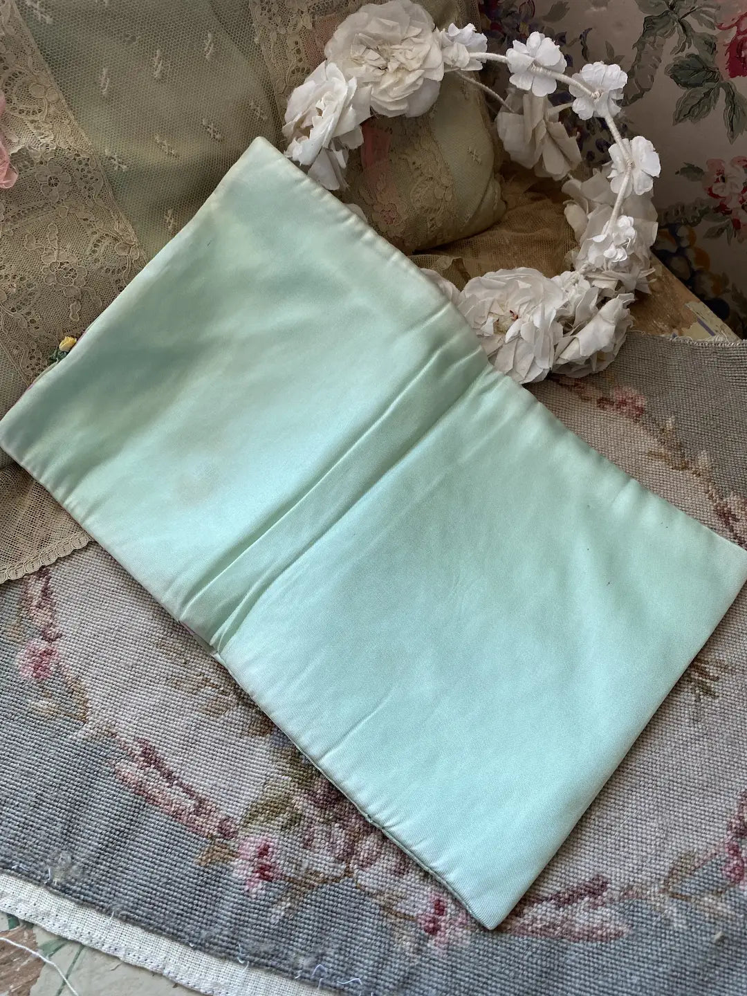 Vintage Lavender Ribbonwork Hankie Delicates Holder
