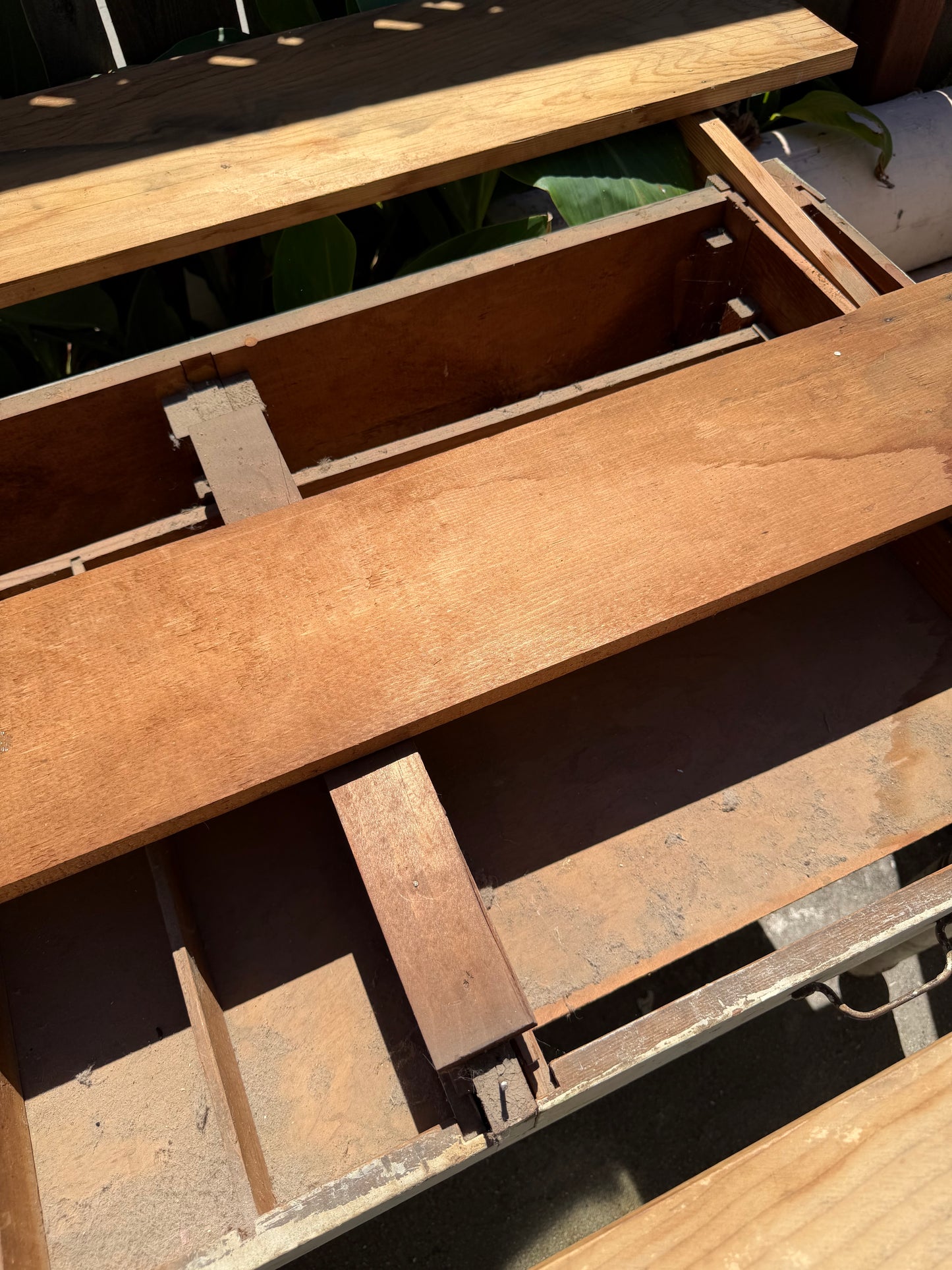 Antique Chippy Shabby Chic Expandable Table