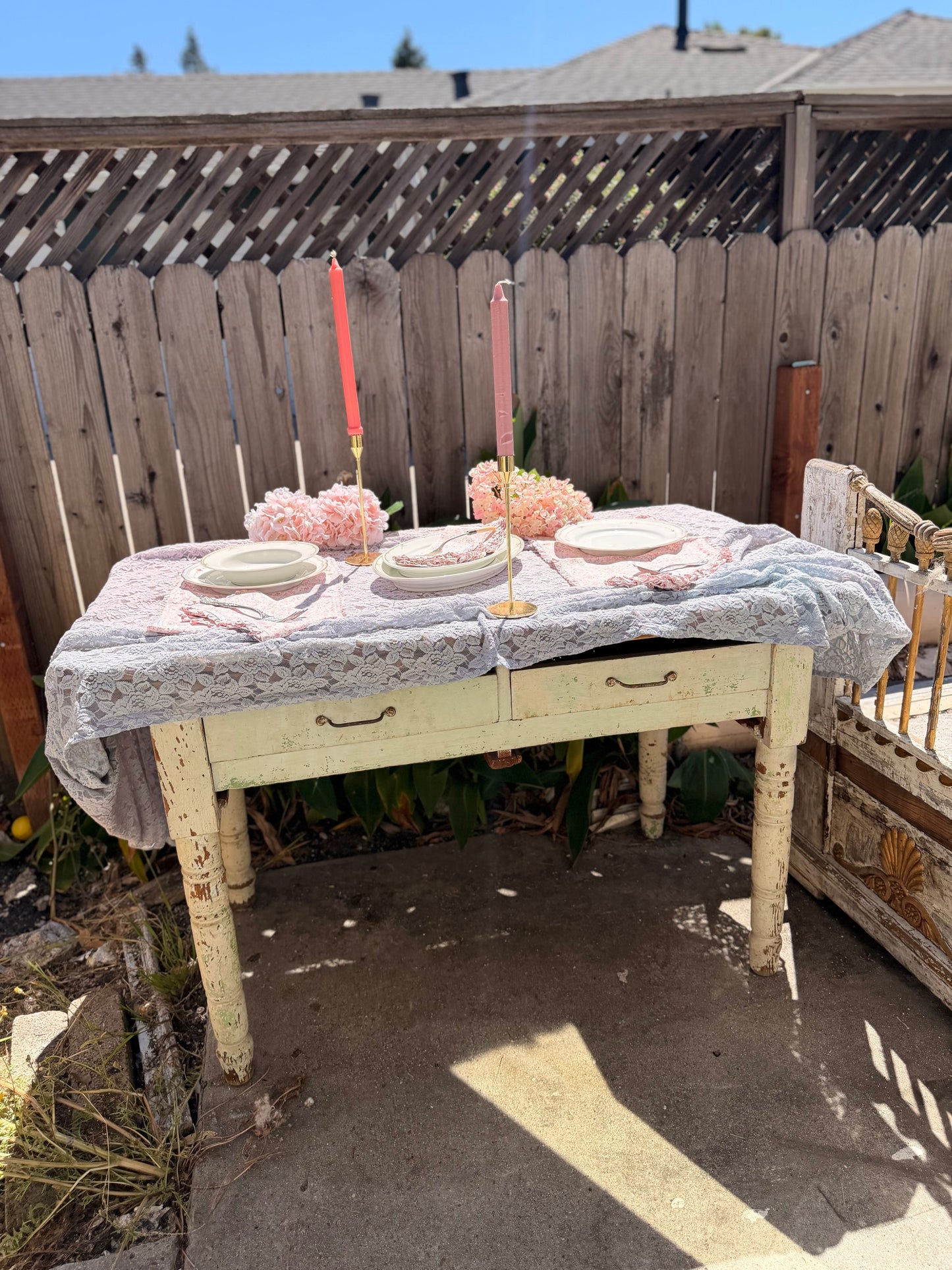 Antique Chippy Shabby Chic Expandable Table