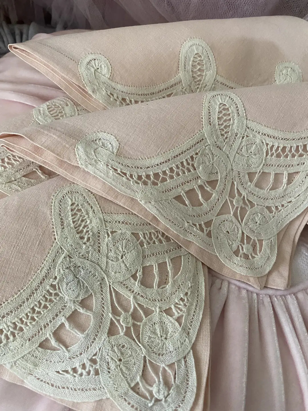 Collection 6 Antique Pale Pink Linen Battenberg Lace Napkins