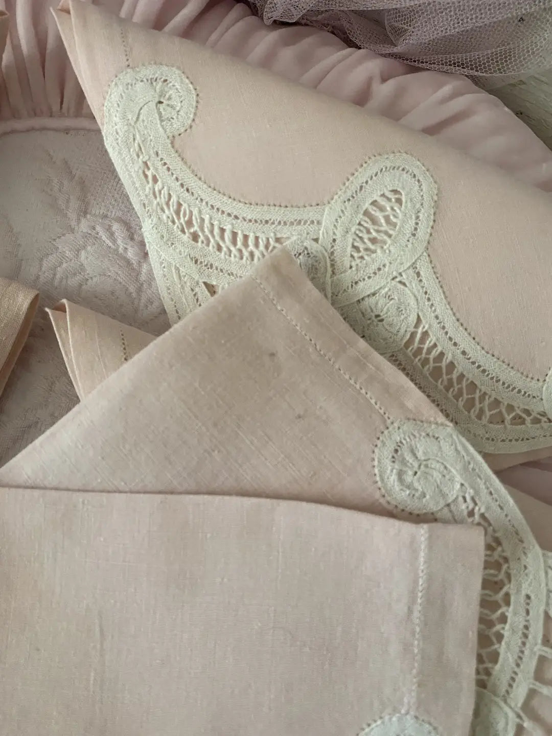 Collection 6 Antique Pale Pink Linen Battenberg Lace Napkins