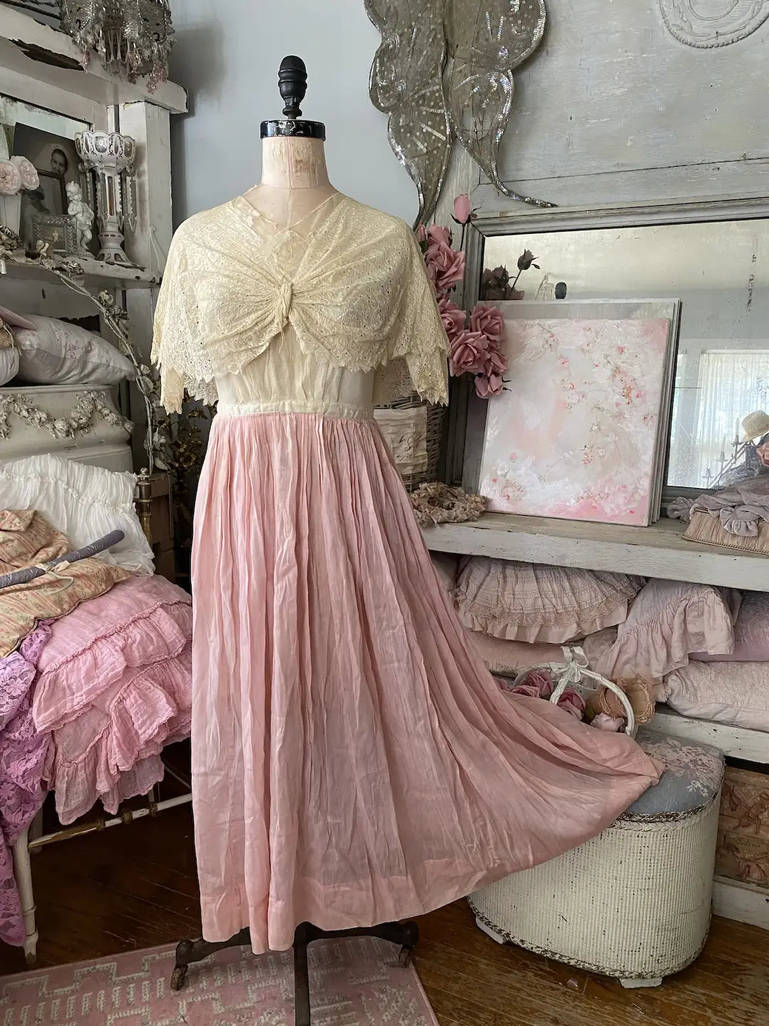 Antique Edwardian Dress Pale Pink Lace