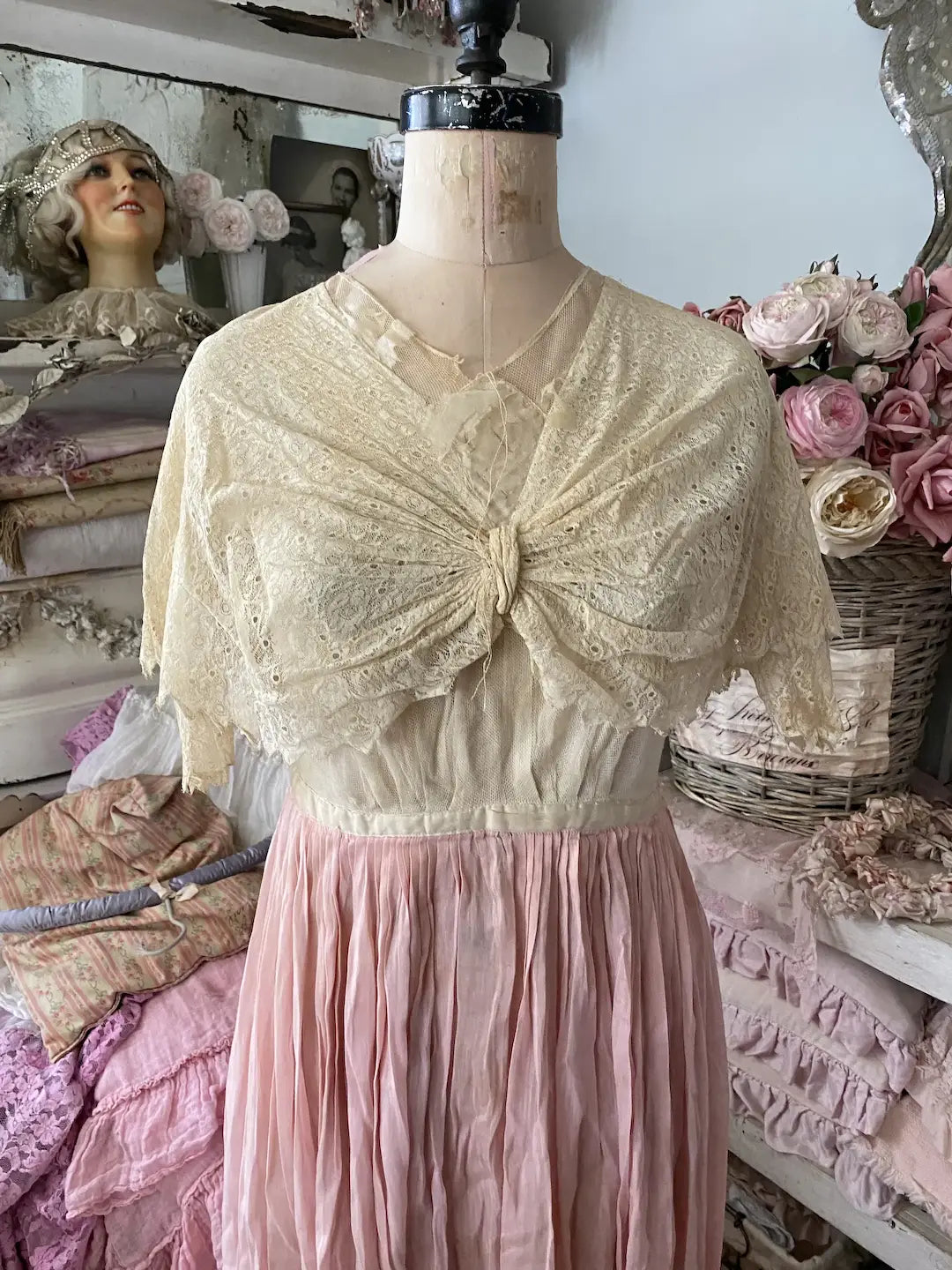 Antique Edwardian Dress Pale Pink Lace