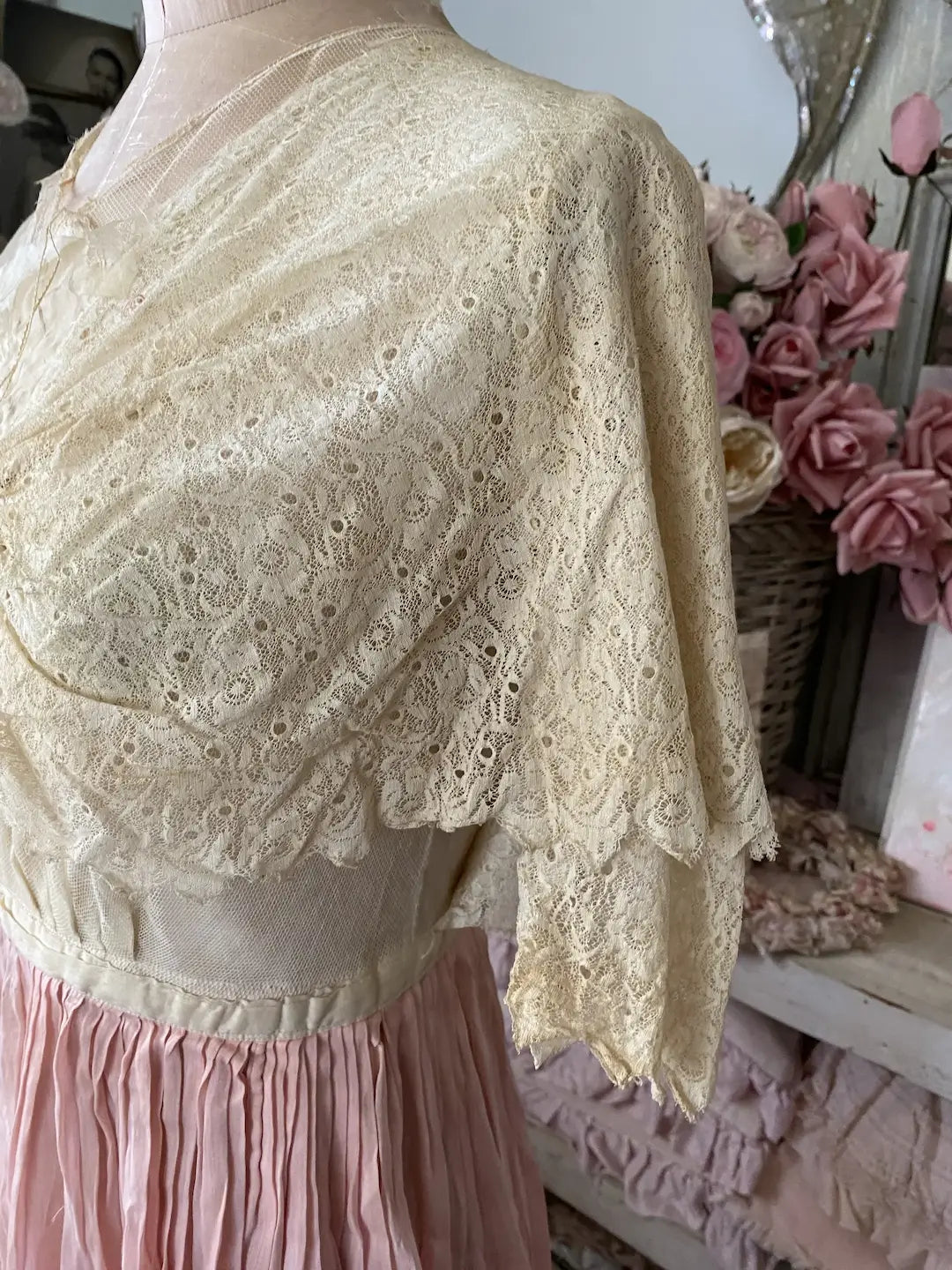 Antique Edwardian Dress Pale Pink Lace