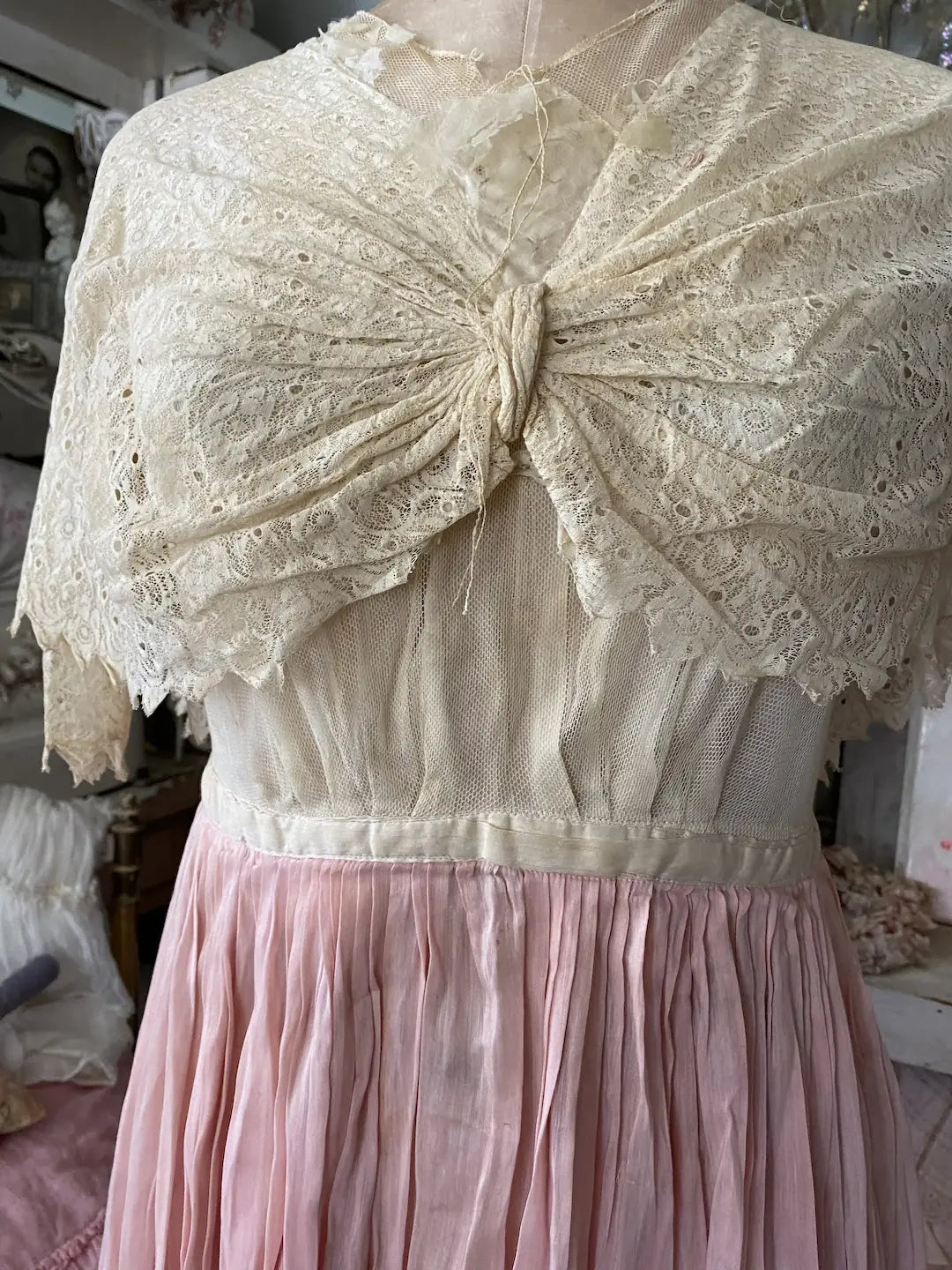 Antique Edwardian Dress Pale Pink Lace