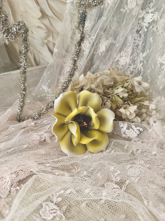 Antique XL Yellow Bisque Rose