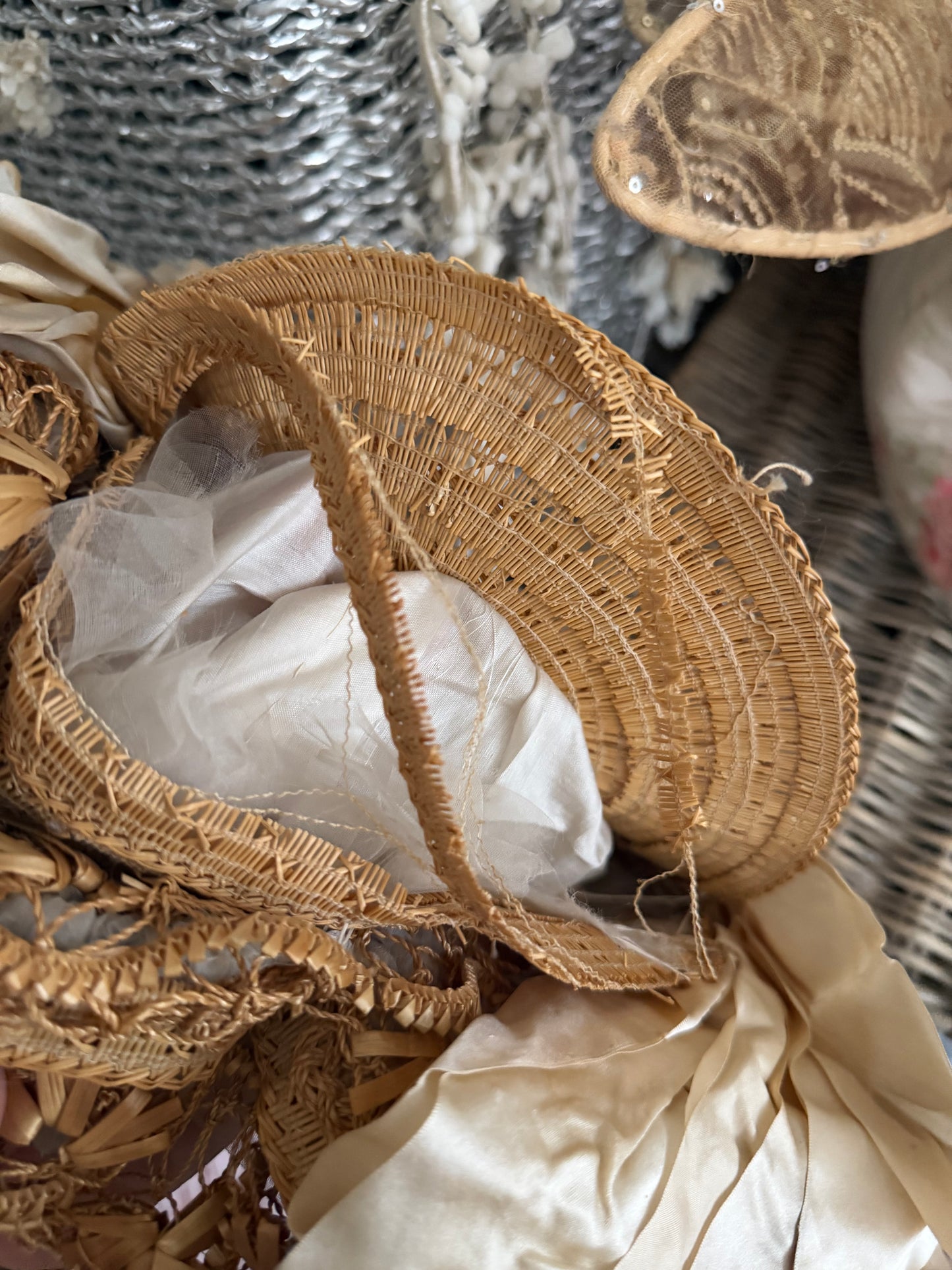 Antique Edwardian Straw Silk Ribbon Hat