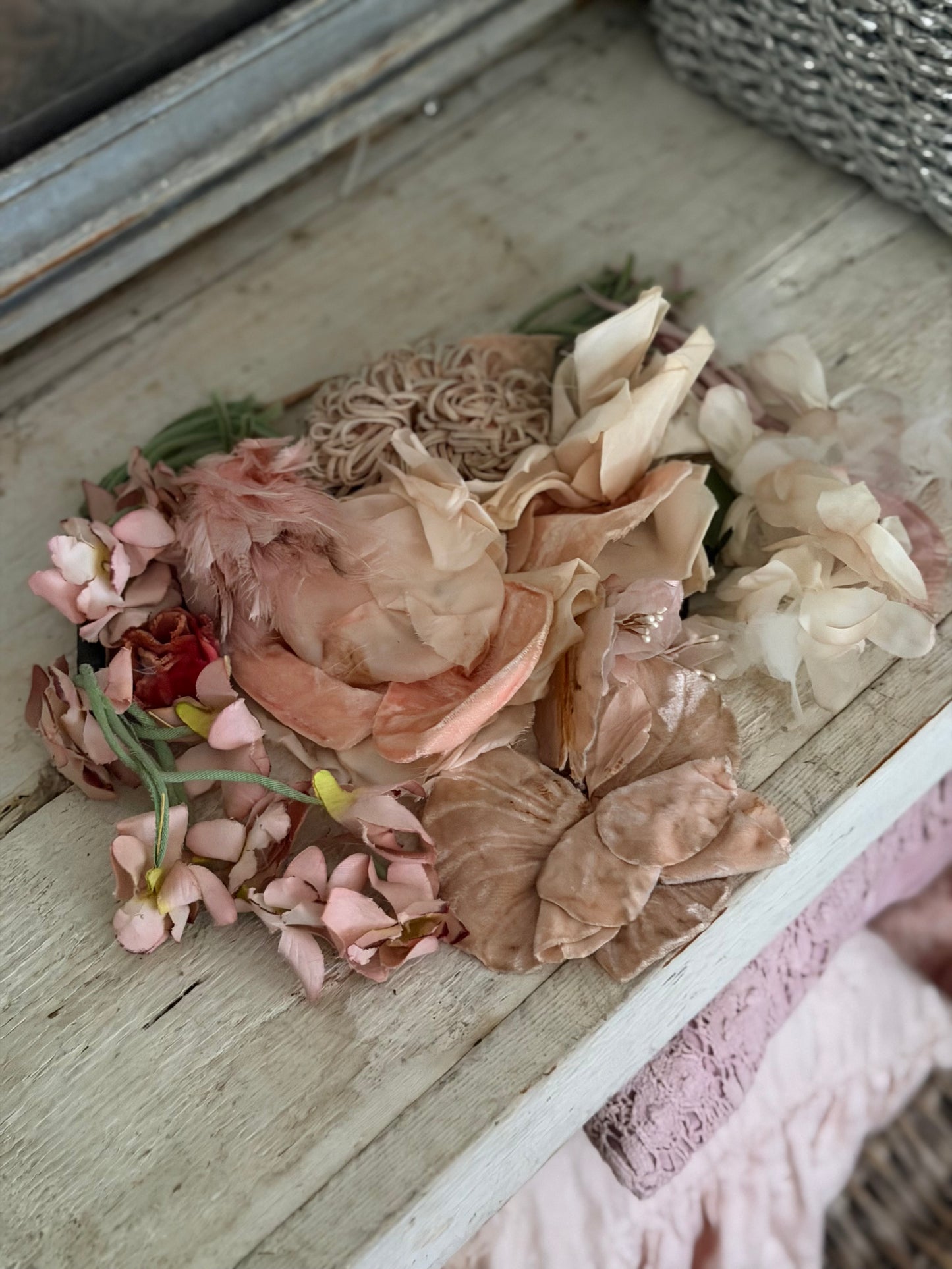 Collection Antique Vintage Millinery Flowers Pink