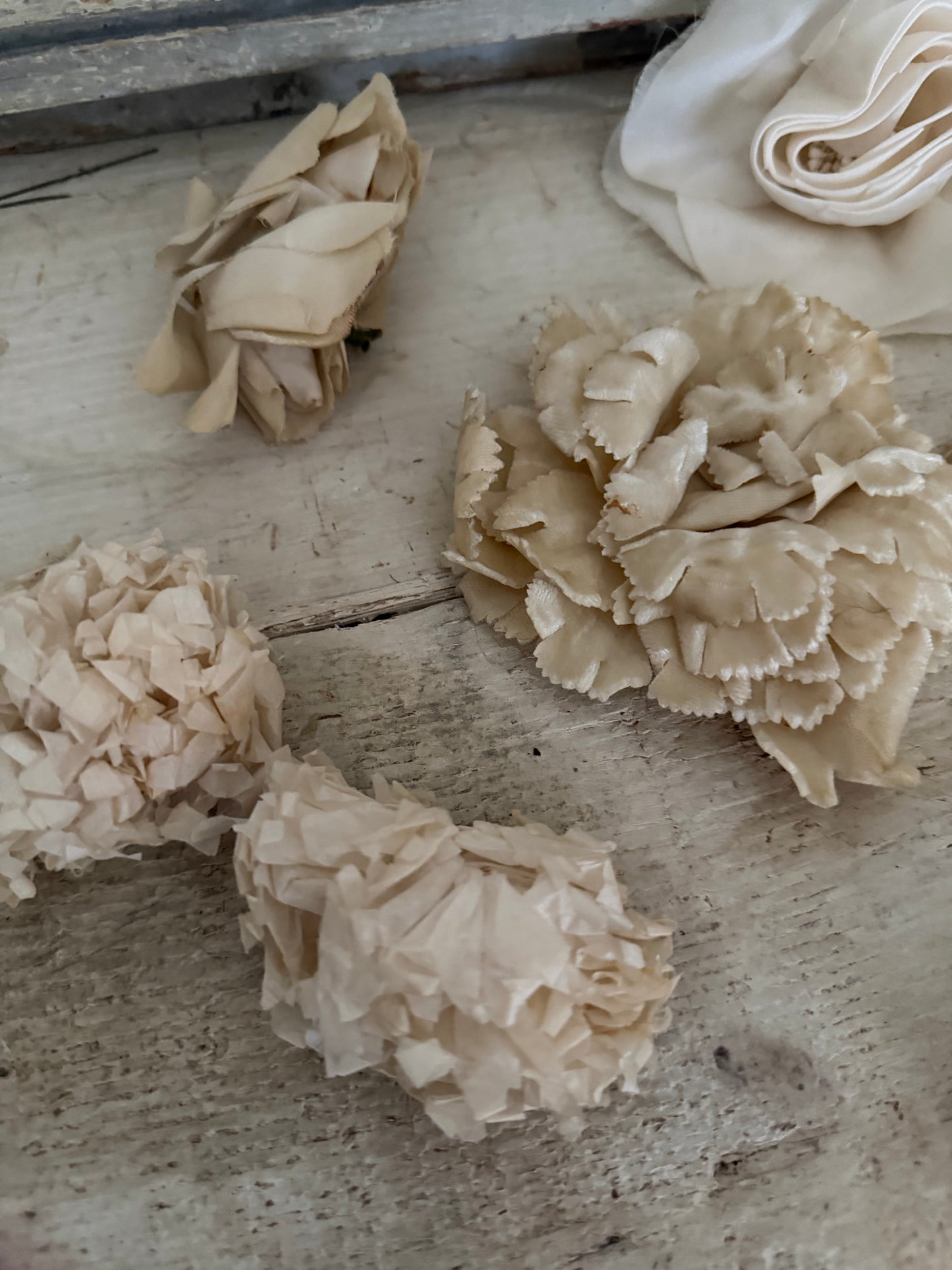 Collection Antique Vintage Millinery Flowers Yellow