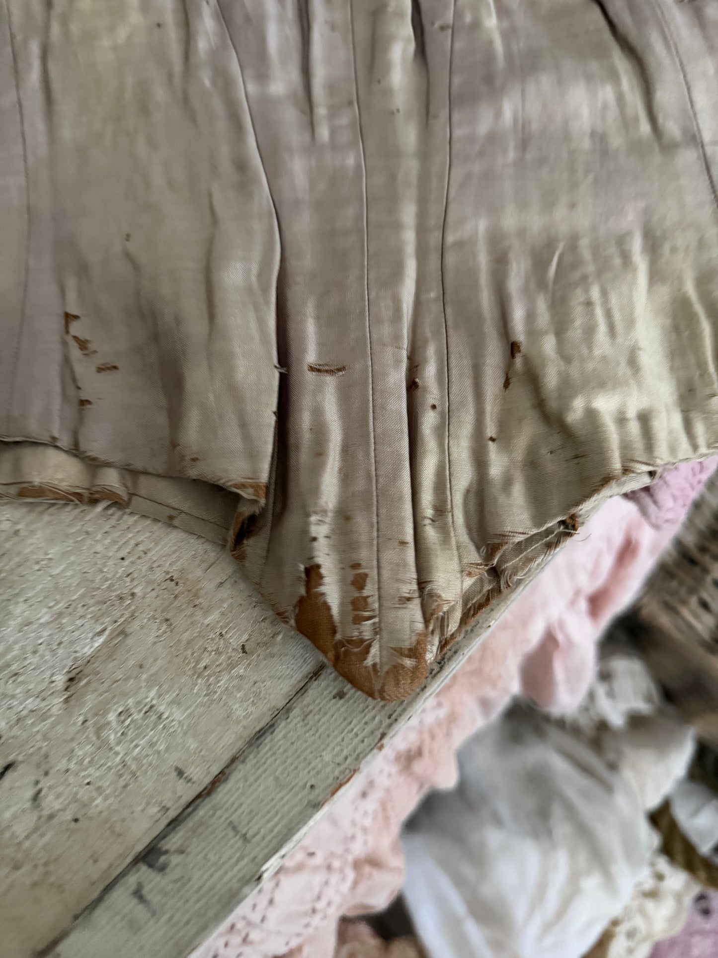Antique Ice Lavender Silk Corset