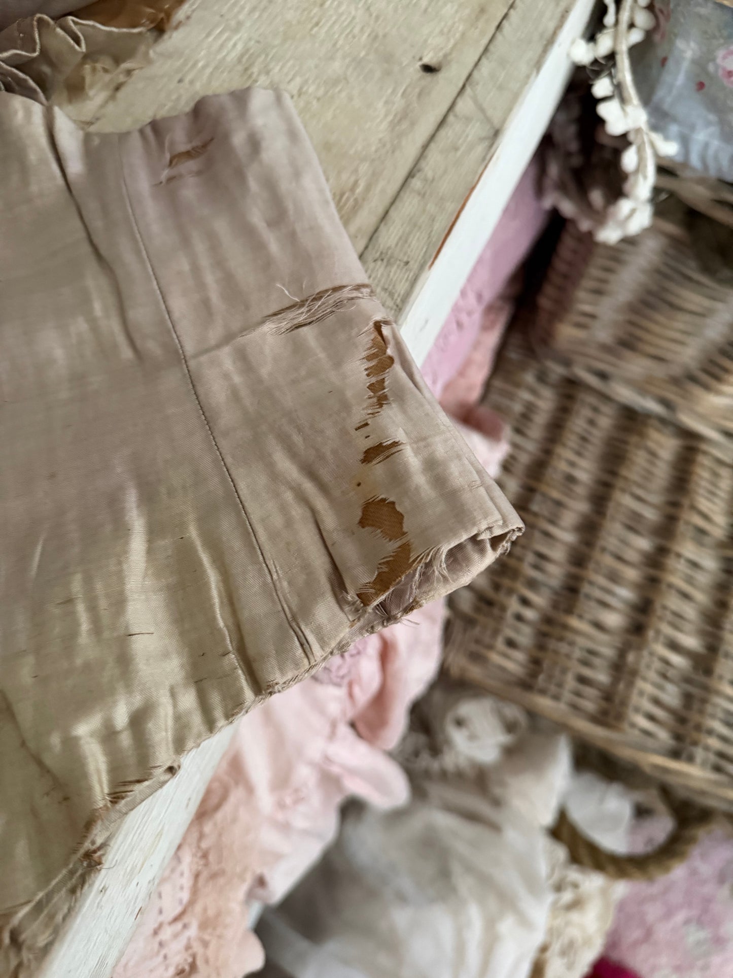 Antique Ice Lavender Silk Corset