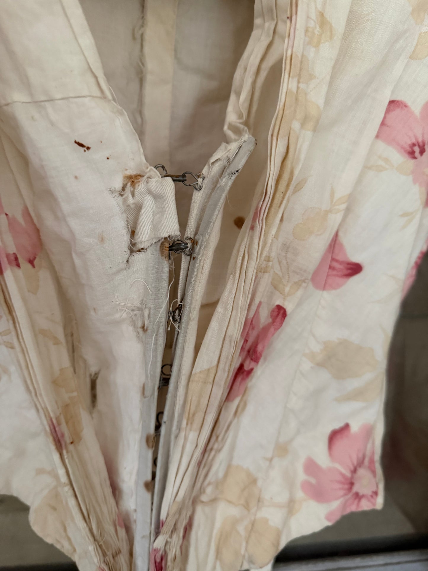 Antique Victorian Pink Floral Bodice