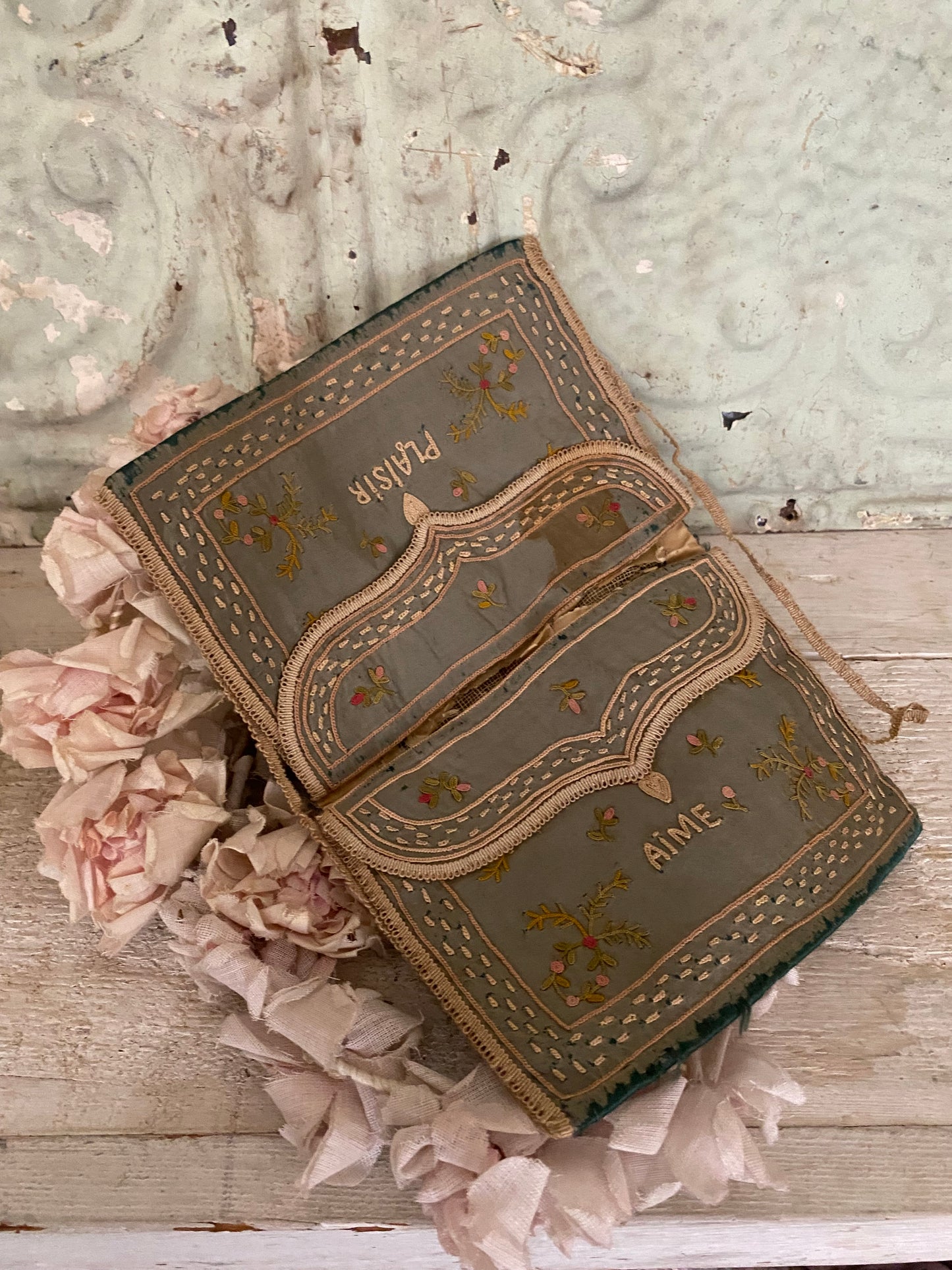 Antique 18th Century Blue Silk Embroidered Clutch Pouch