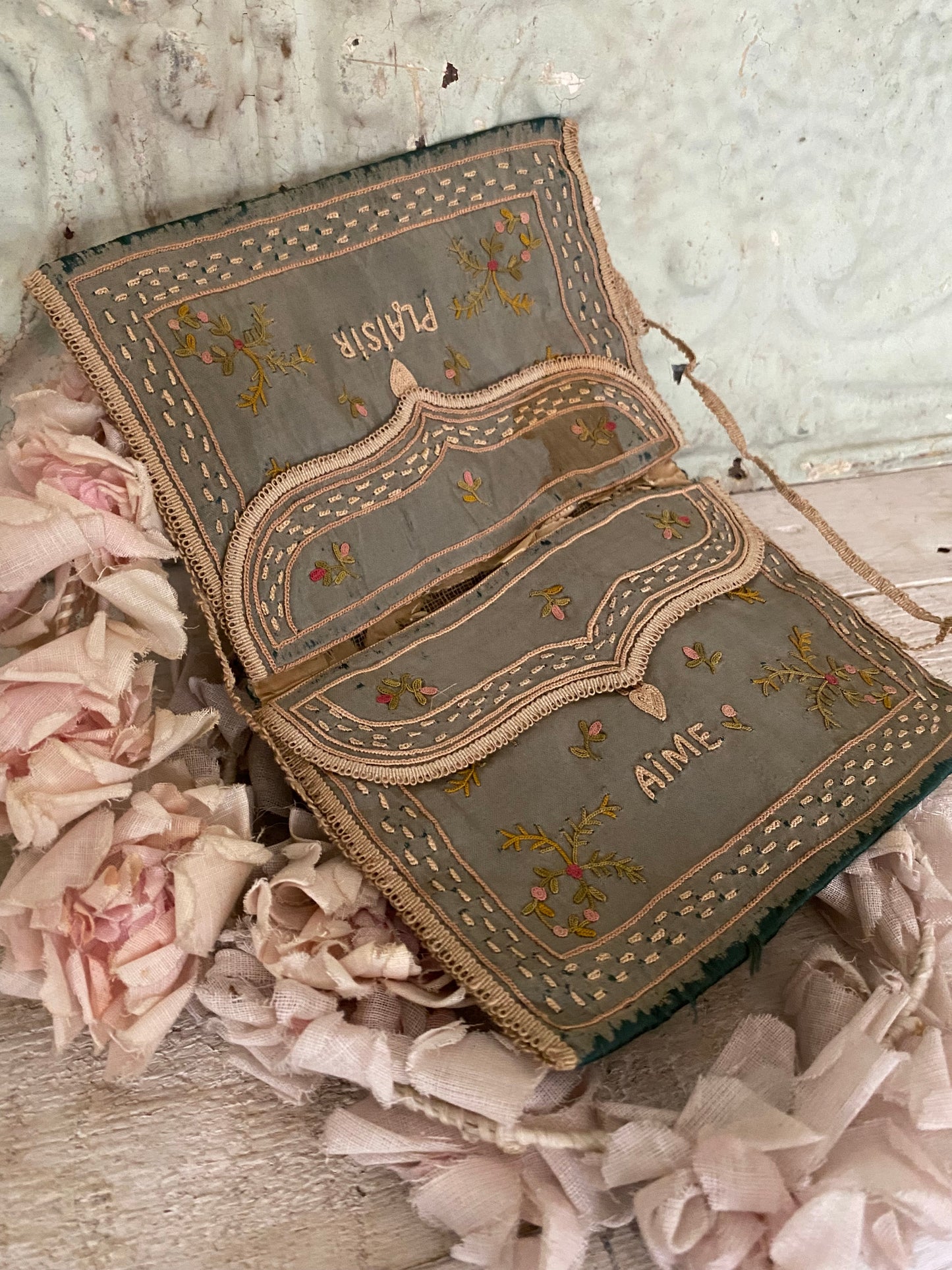 Antique 18th Century Blue Silk Embroidered Clutch Pouch