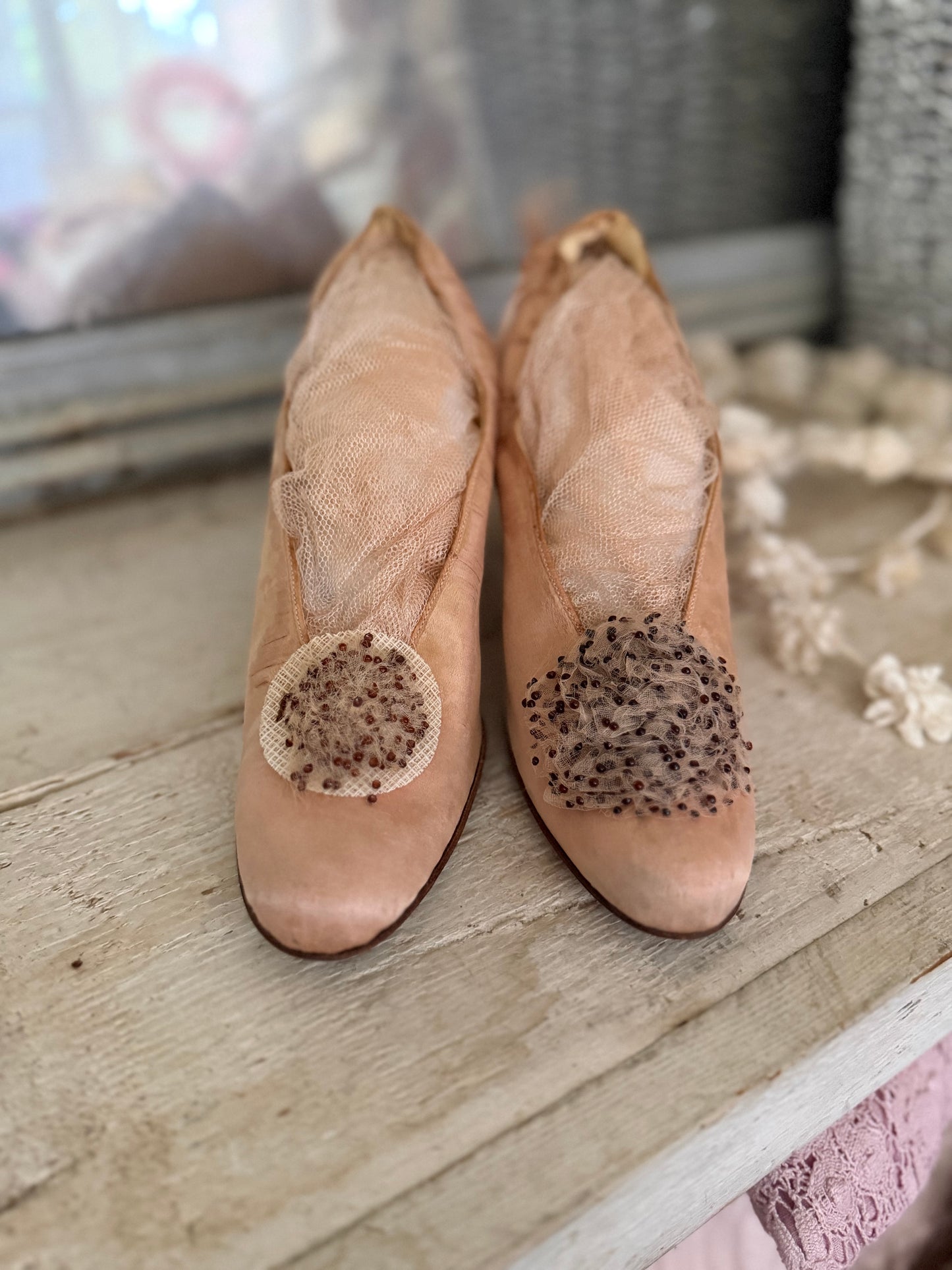 Antique Pink Silk Shoes With Rosettes