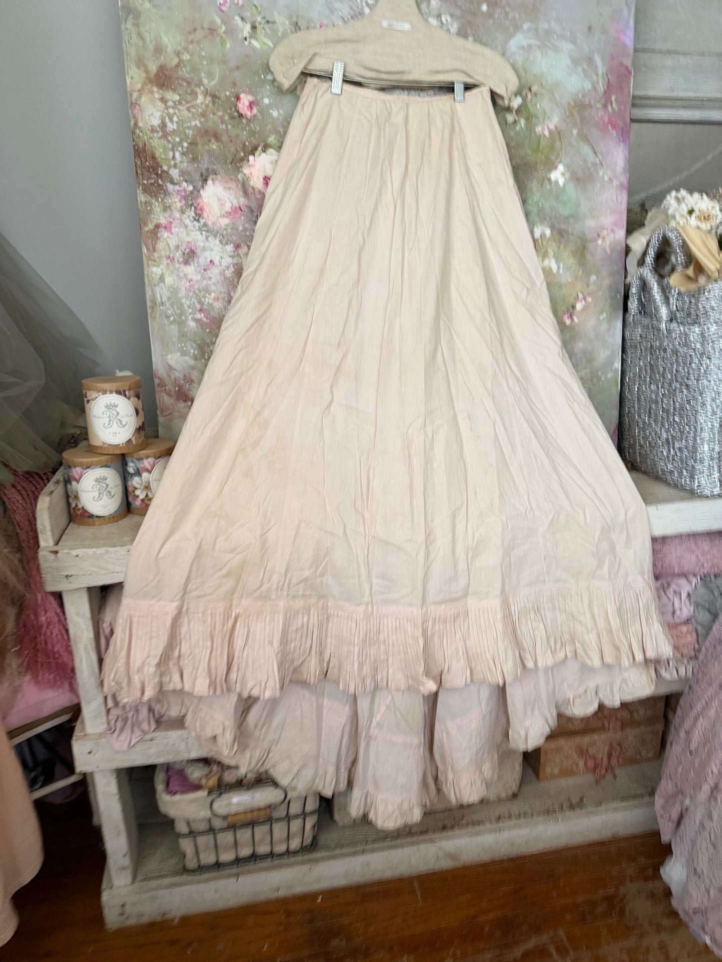 Antique Pale Pink Cotton Ruffled Hem Trained Skirt