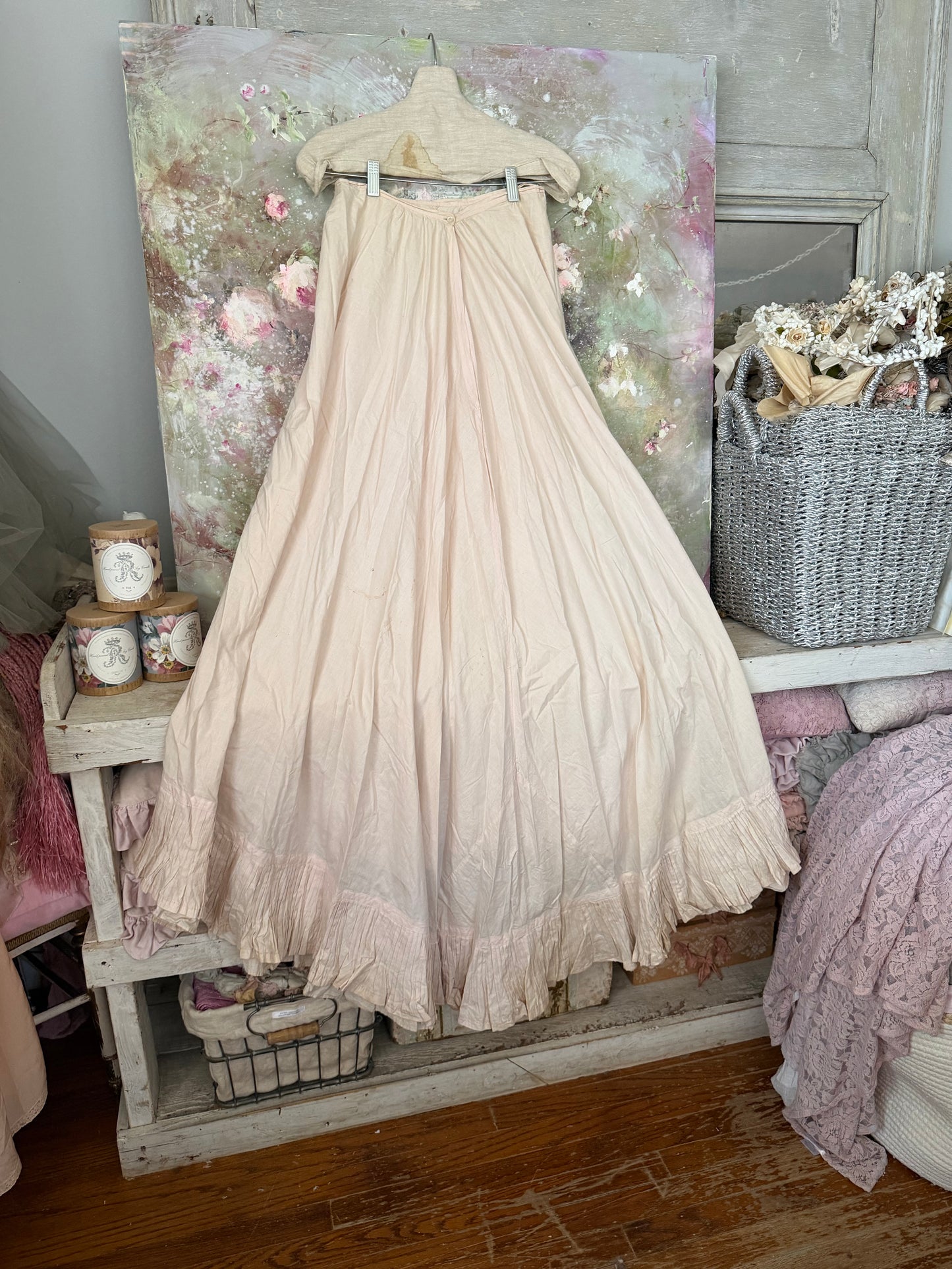 Antique Pale Pink Cotton Ruffled Hem Trained Skirt