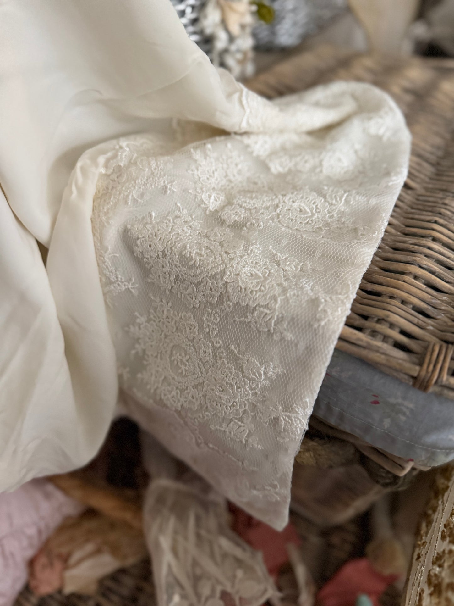 RARE RASSC Rachel Ashwell Bespoke Lace Bemberg Pillow Sham