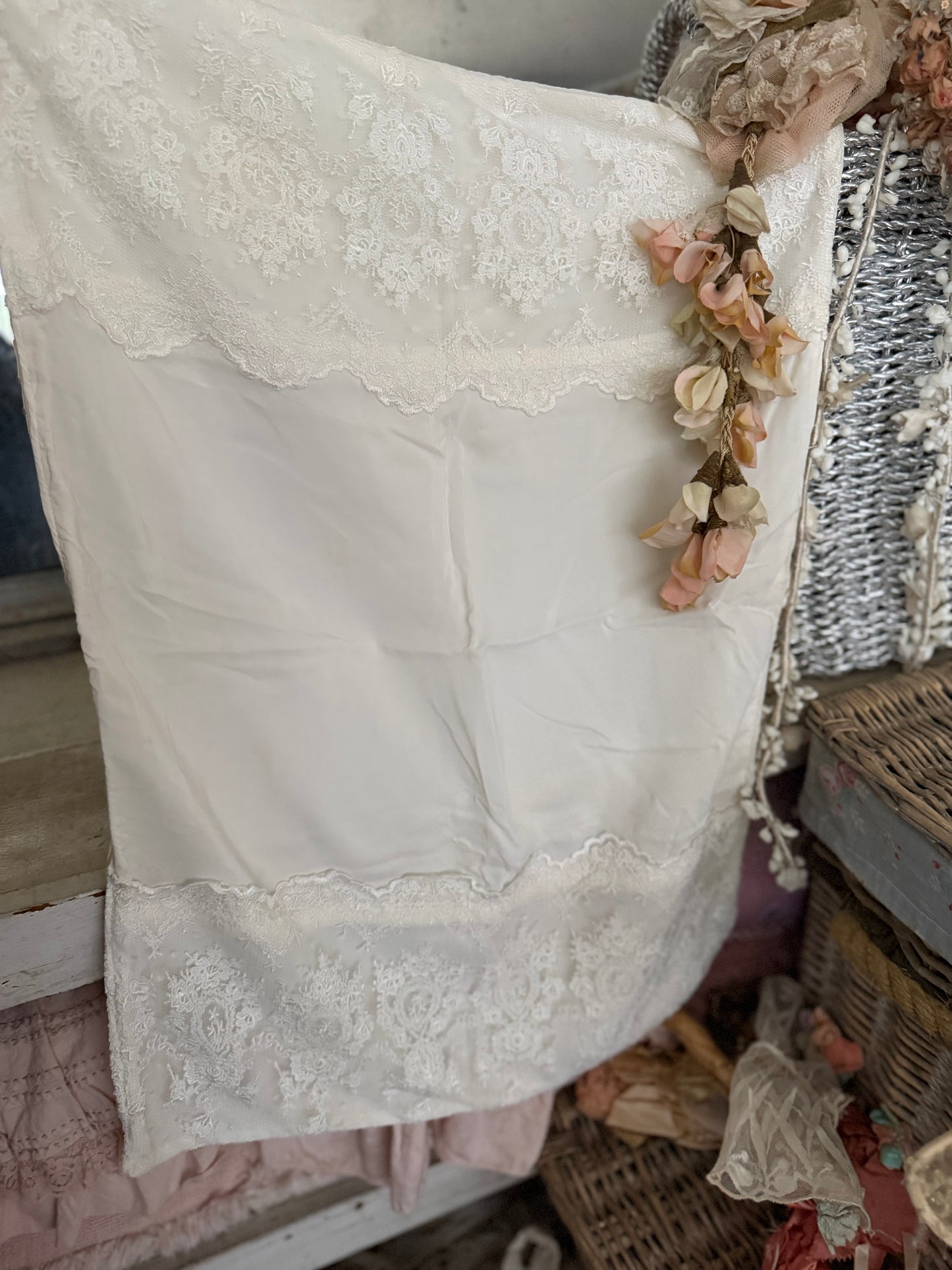 RARE RASSC Rachel Ashwell Bespoke Lace Bemberg Pillow Sham