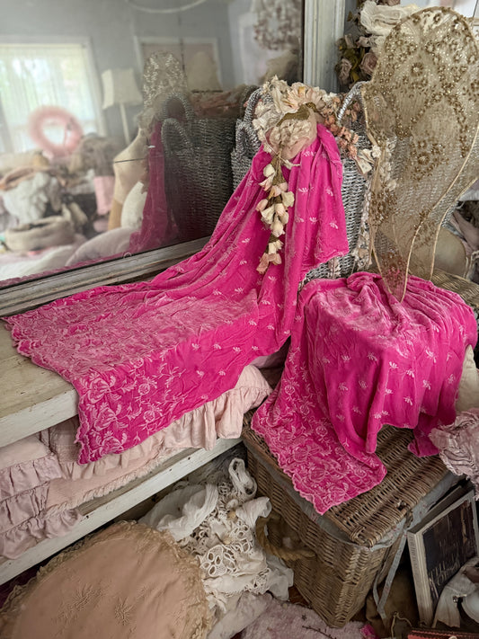 Pair Bella Notte Pink Silk Embroidered Velvet King Pillowcase