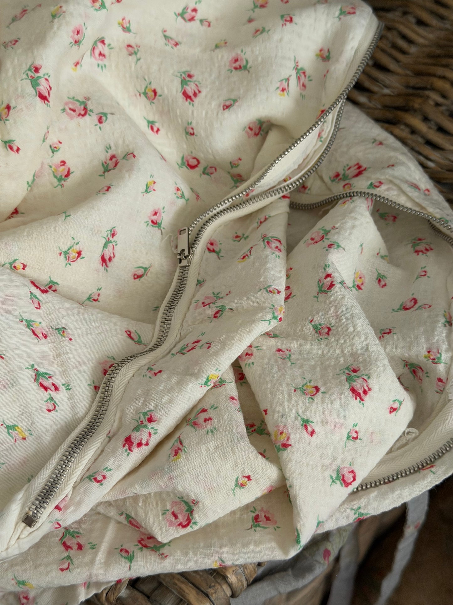 True Vintage Pink Ditsy Rose Duvet