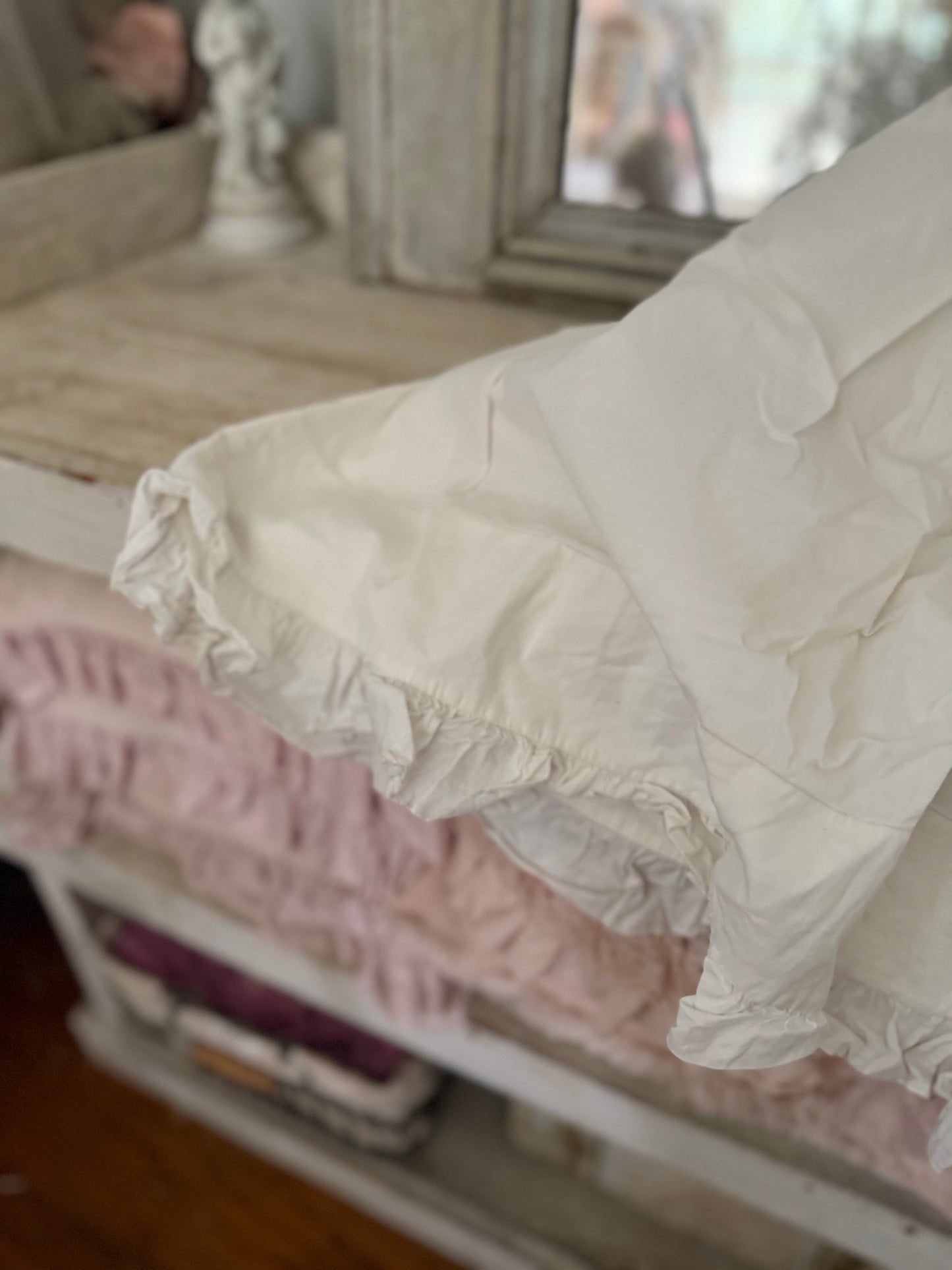 Antique White Simple Ruffle Petticoat