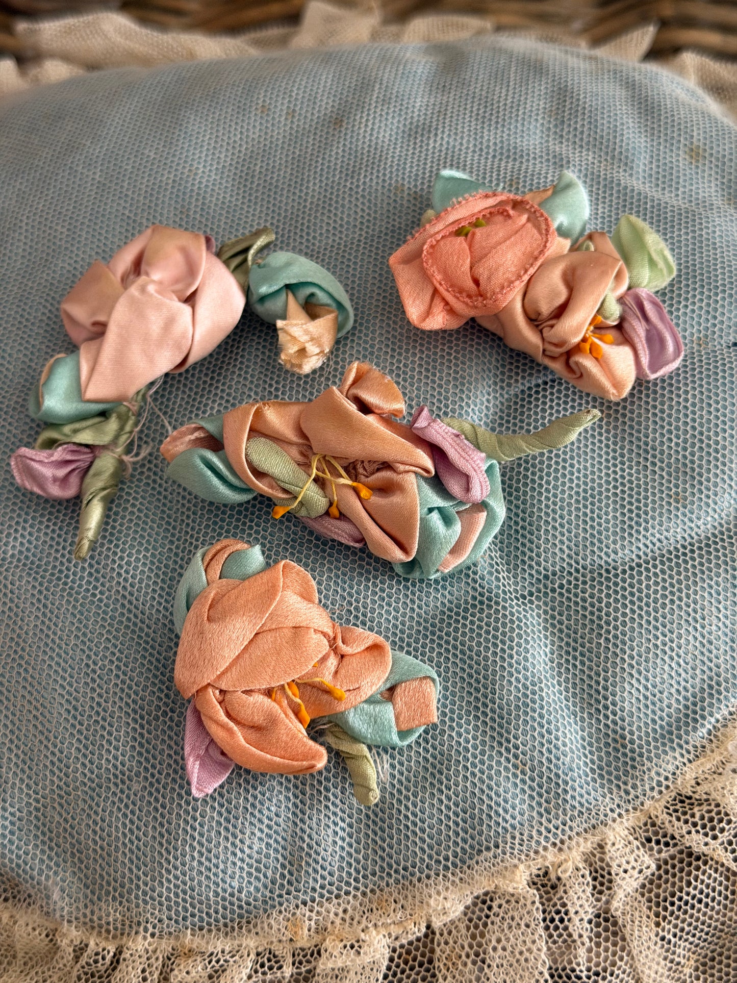 Collection Antique Silk Ribbonwork