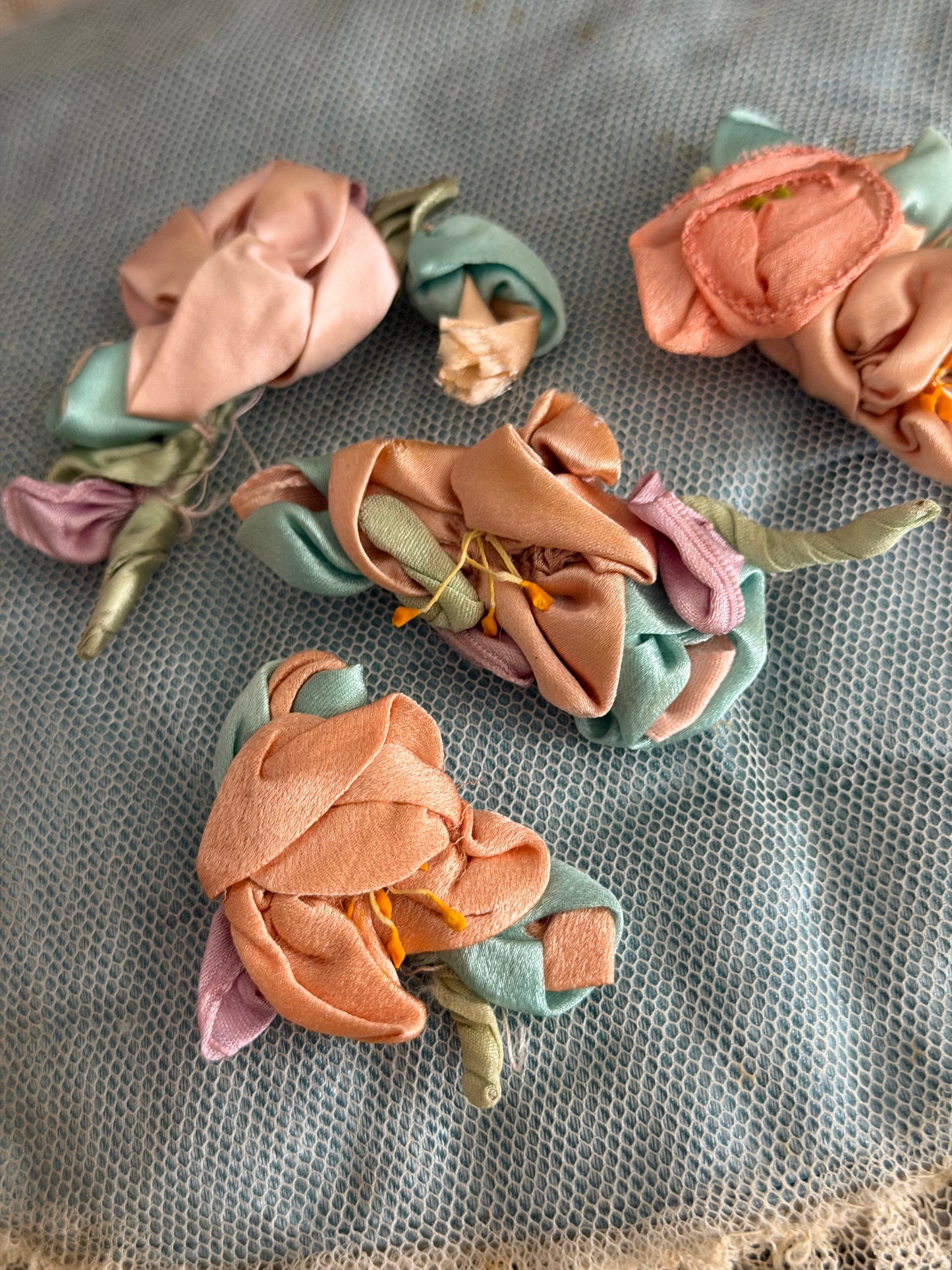 Collection Antique Silk Ribbonwork