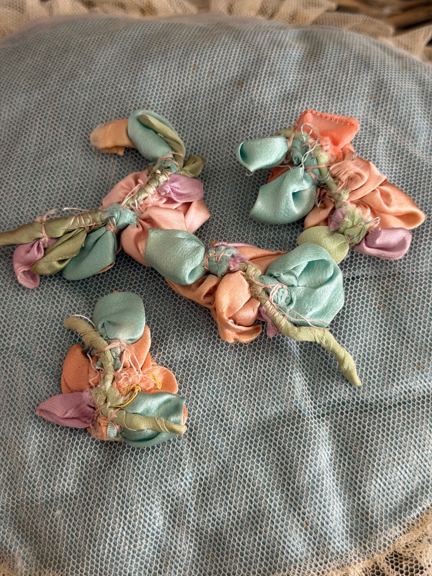 Collection Antique Silk Ribbonwork