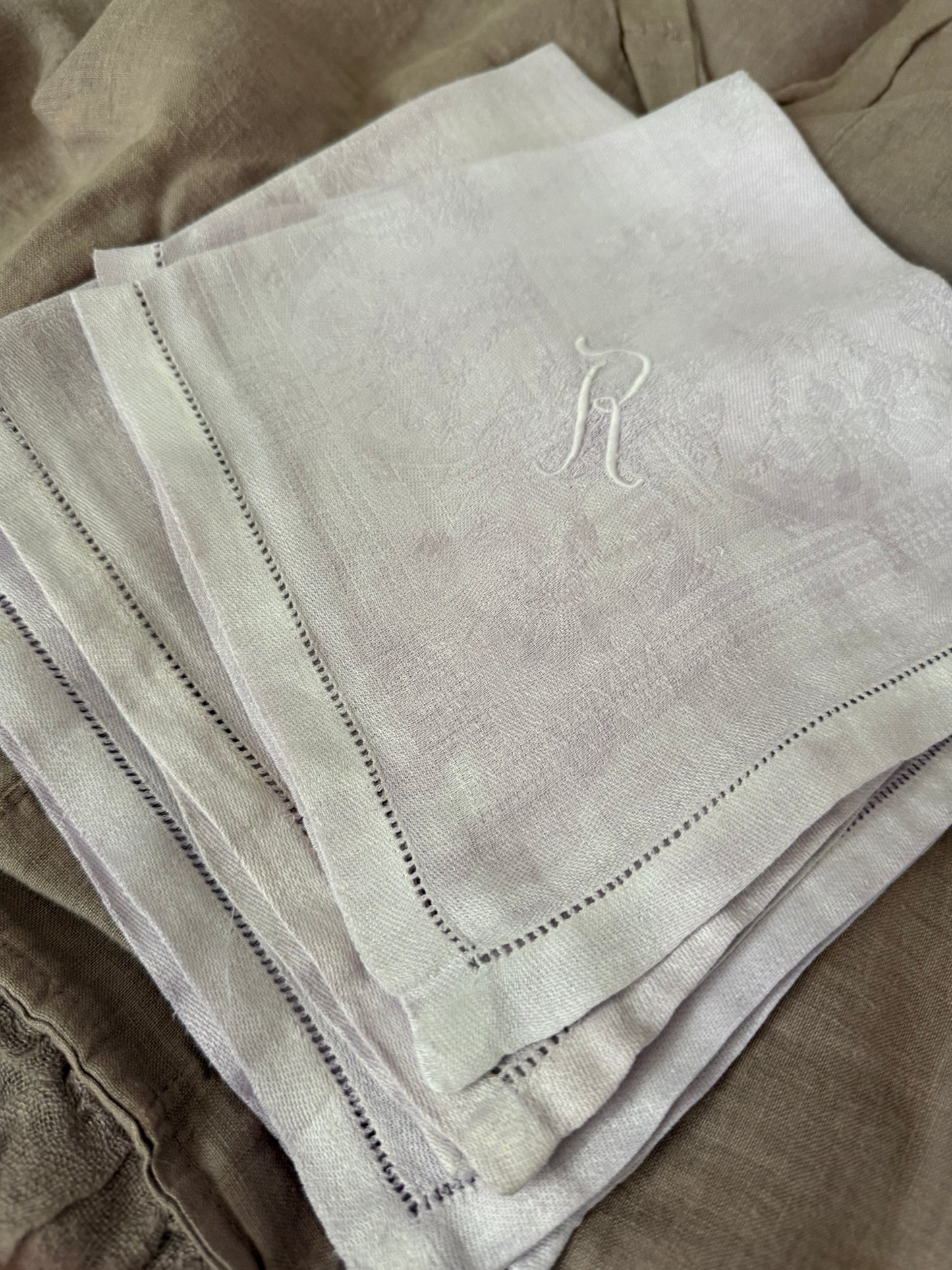 Collection Antique Monogram Linens