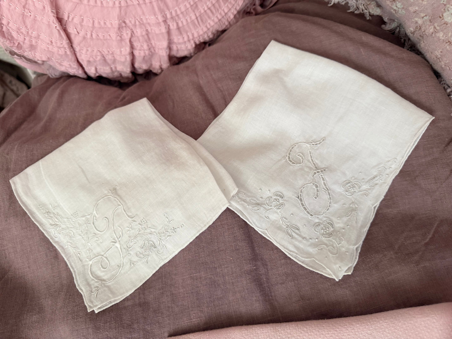 Collection Antique Monogram Linens